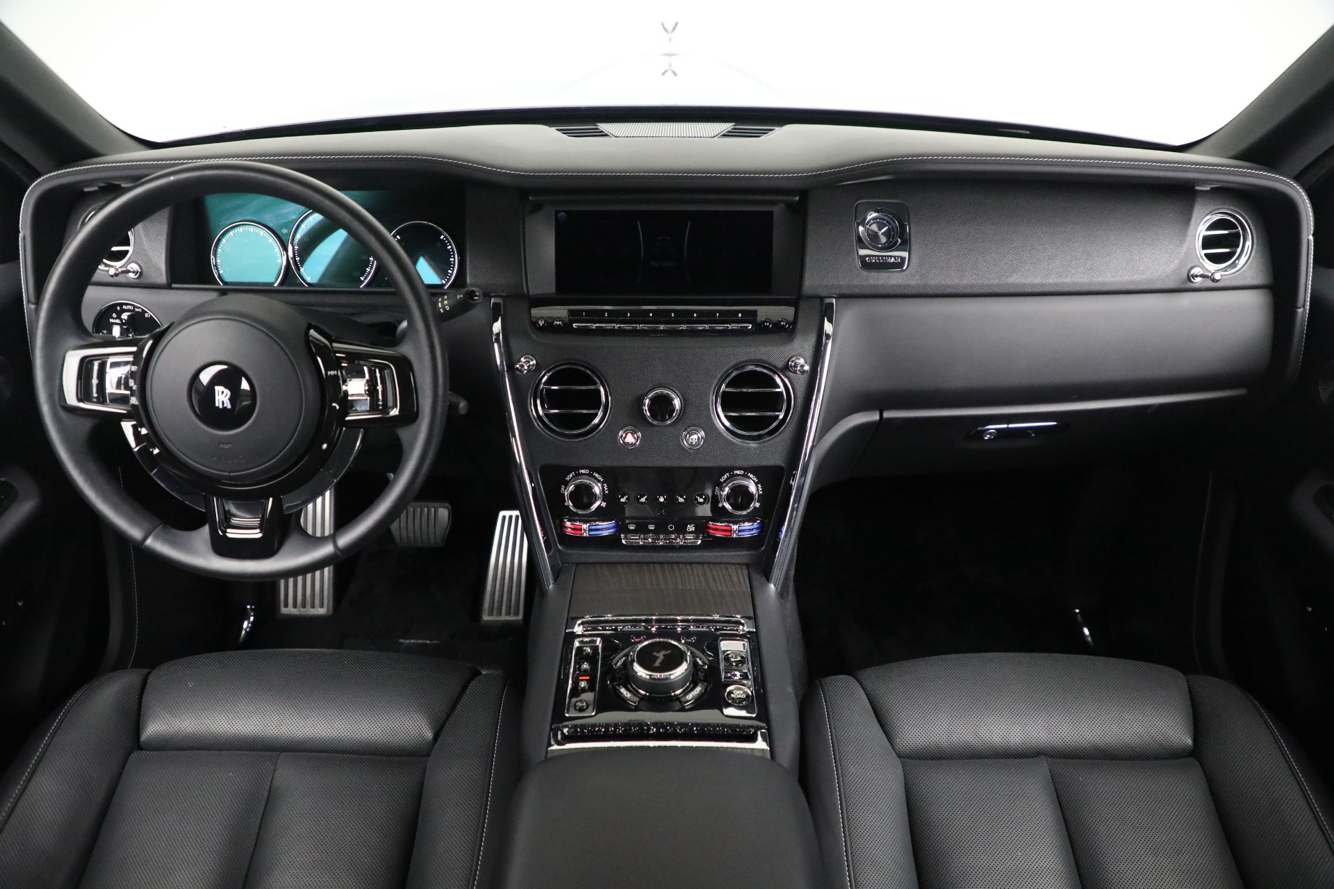 New 2021 Rolls-Royce Cullinan | St. Petersburg, FL