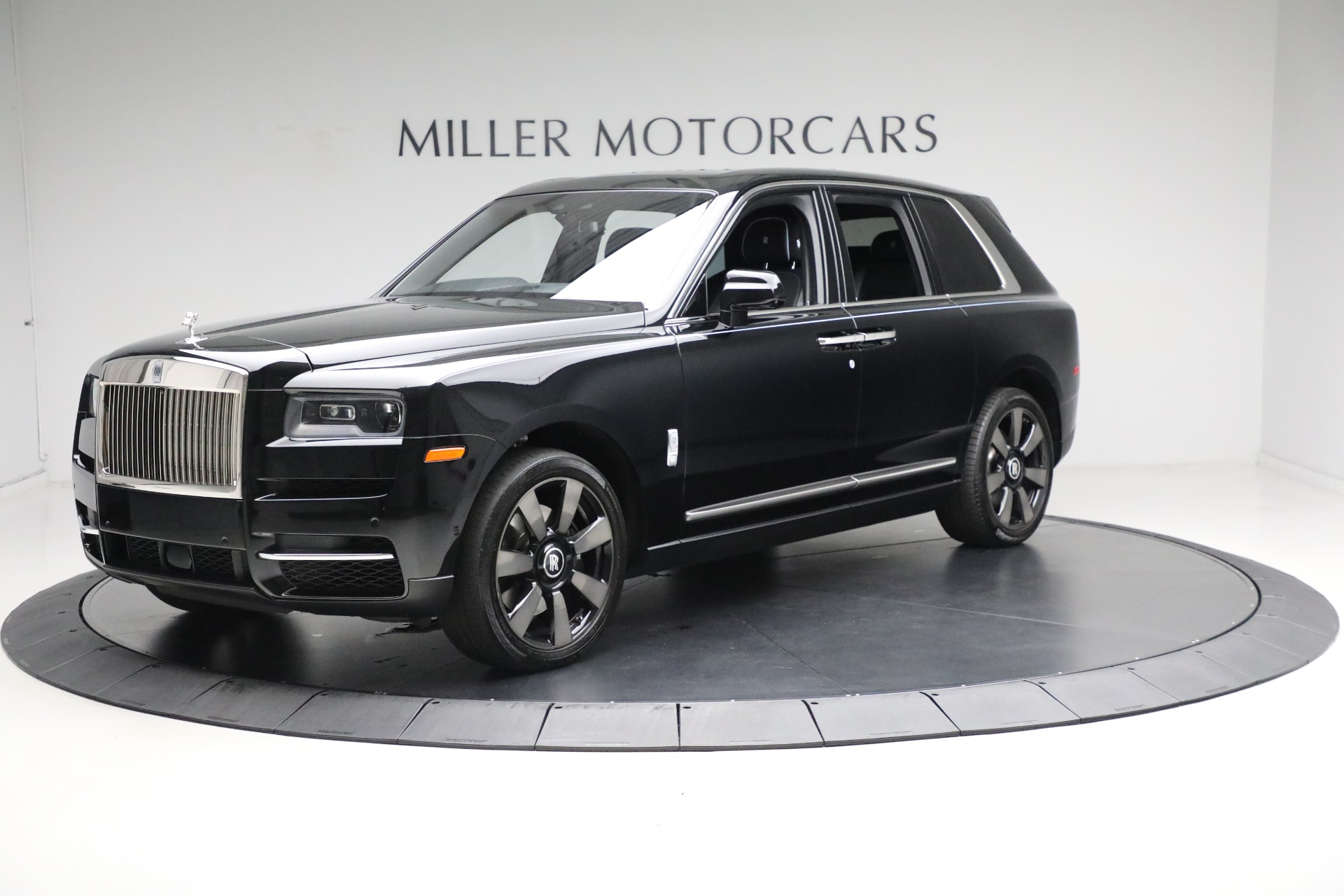 New 2021 Rolls-Royce Cullinan | St. Petersburg, FL