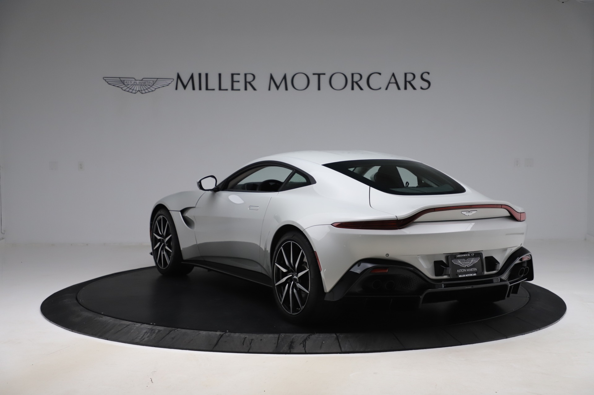 Used 2020 Aston Martin Vantage | St. Petersburg, FL