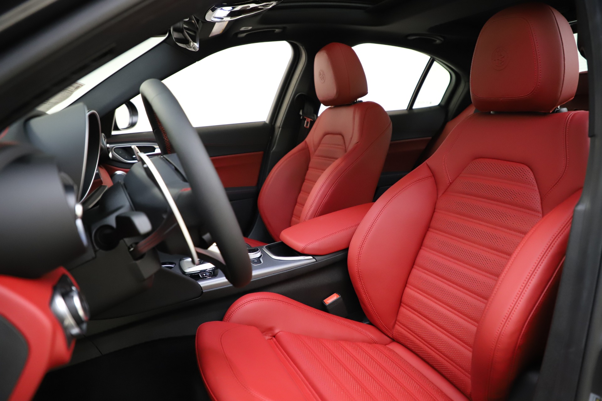 New 2020 Alfa Romeo Giulia Ti Sport Q4 | St. Petersburg, FL