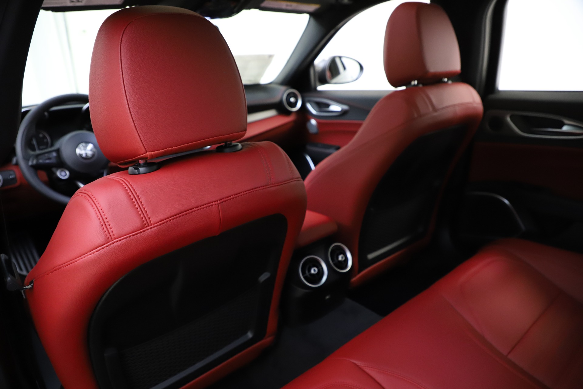 New 2020 Alfa Romeo Giulia Ti Sport Q4 | St. Petersburg, FL