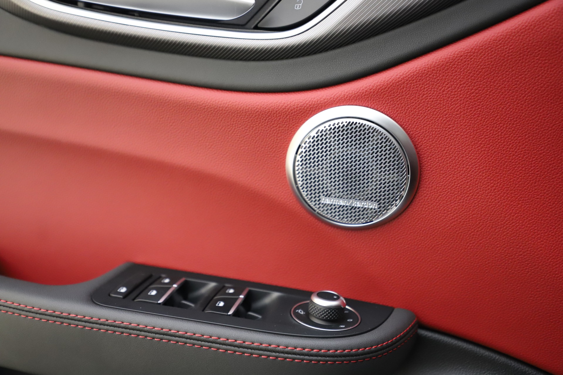 New 2020 Alfa Romeo Giulia Ti Sport Q4 | St. Petersburg, FL