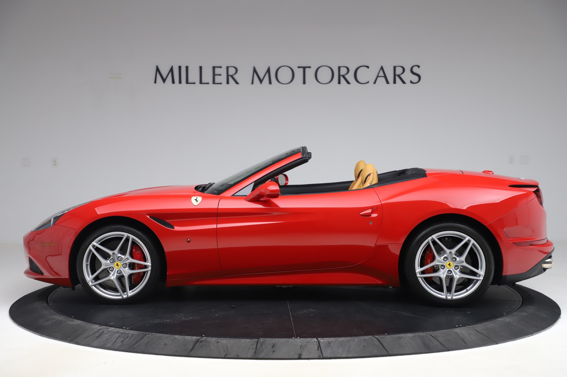Used 2016 Ferrari California T | St. Petersburg, FL