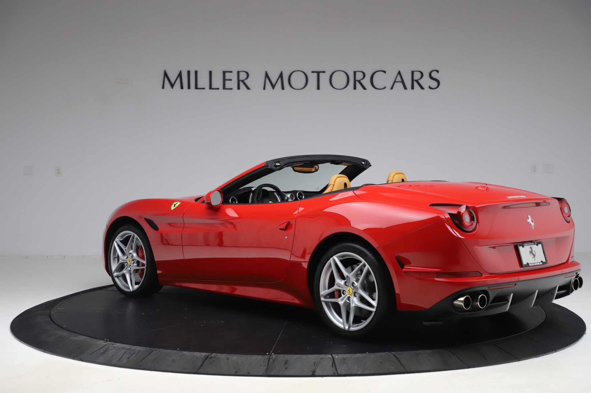 Used 2016 Ferrari California T | St. Petersburg, FL