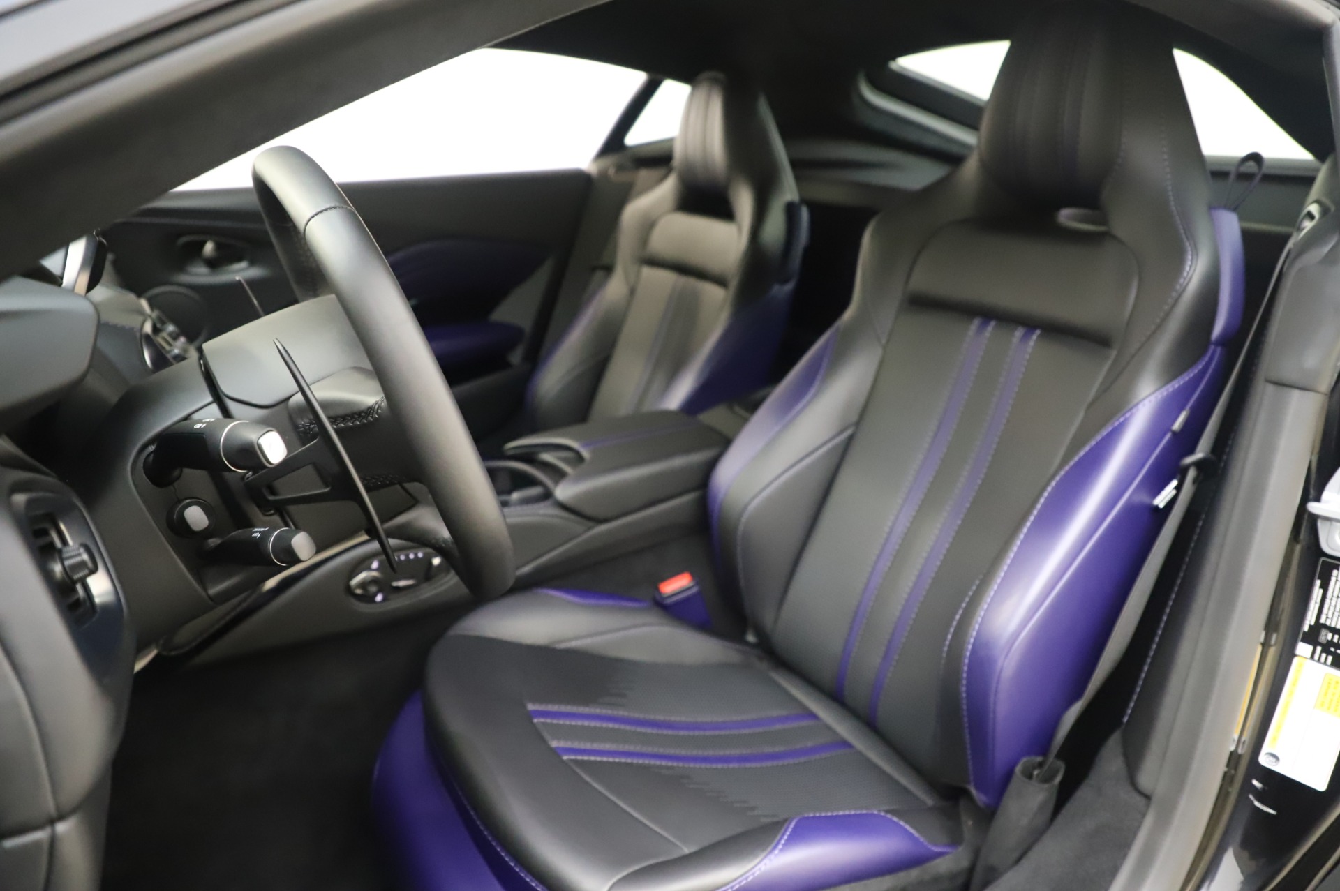 Used 2020 Aston Martin Vantage | St. Petersburg, FL