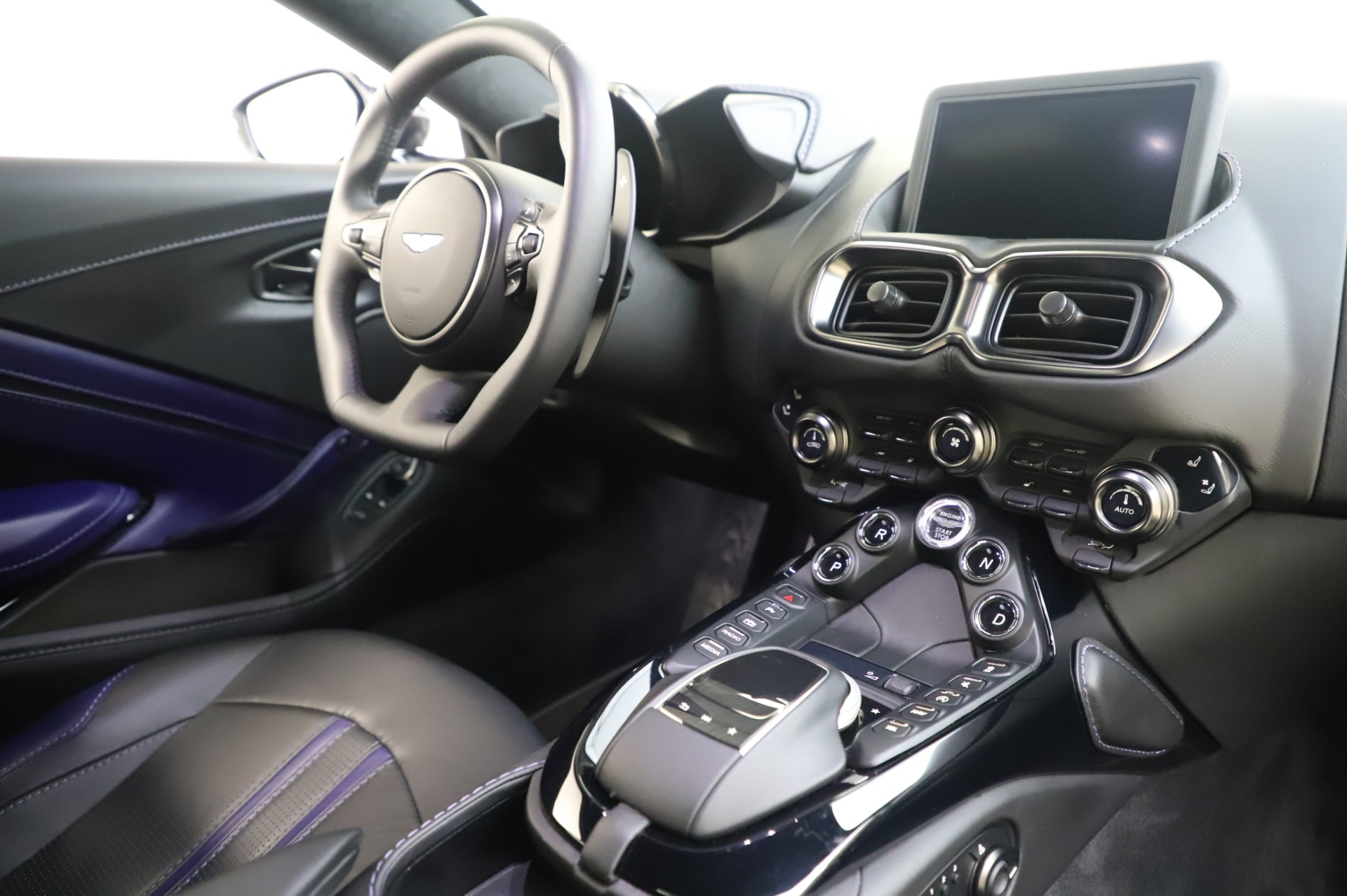 Used 2020 Aston Martin Vantage | St. Petersburg, FL