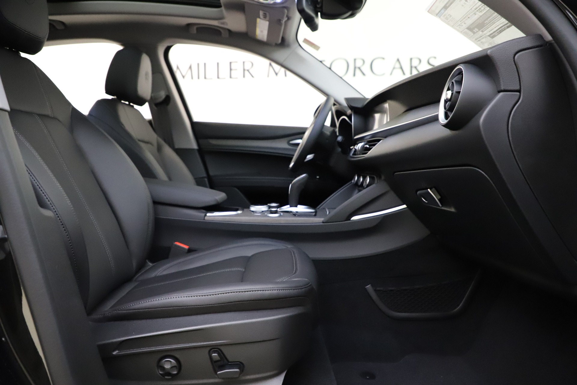 New 2020 Alfa Romeo Stelvio Ti Q4 | St. Petersburg, FL