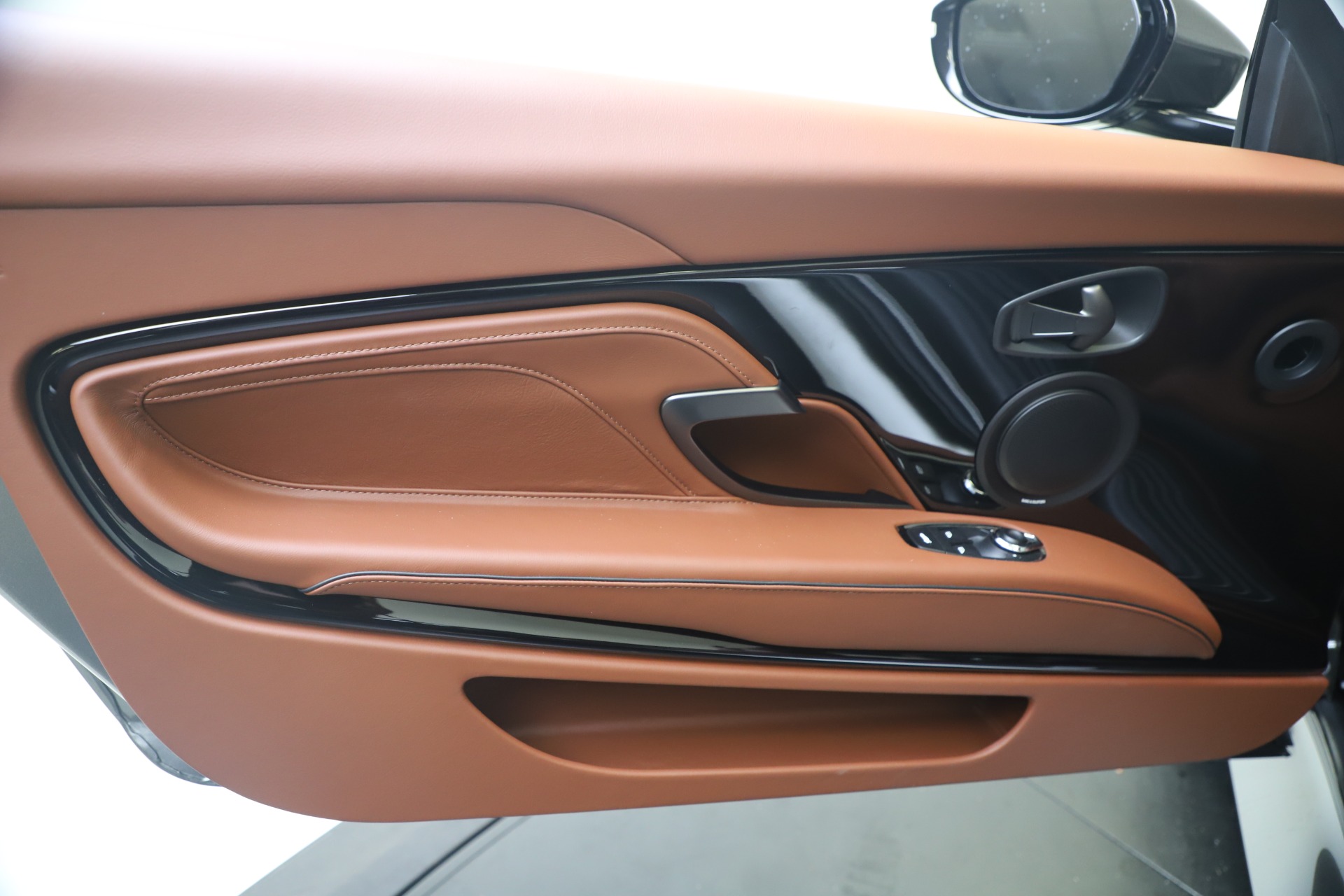 New 2020 Aston Martin DBS Superleggera Volante | St. Petersburg, FL