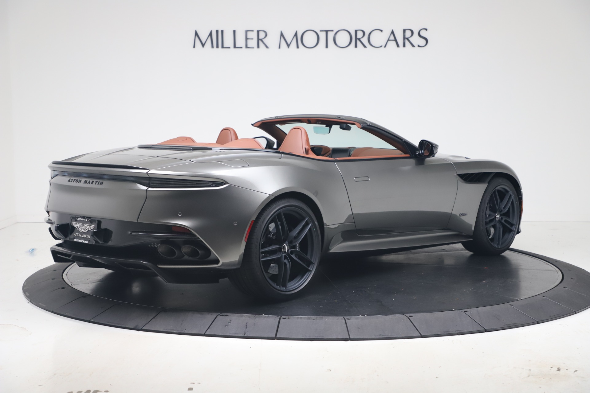 New 2020 Aston Martin DBS Superleggera Volante | St. Petersburg, FL