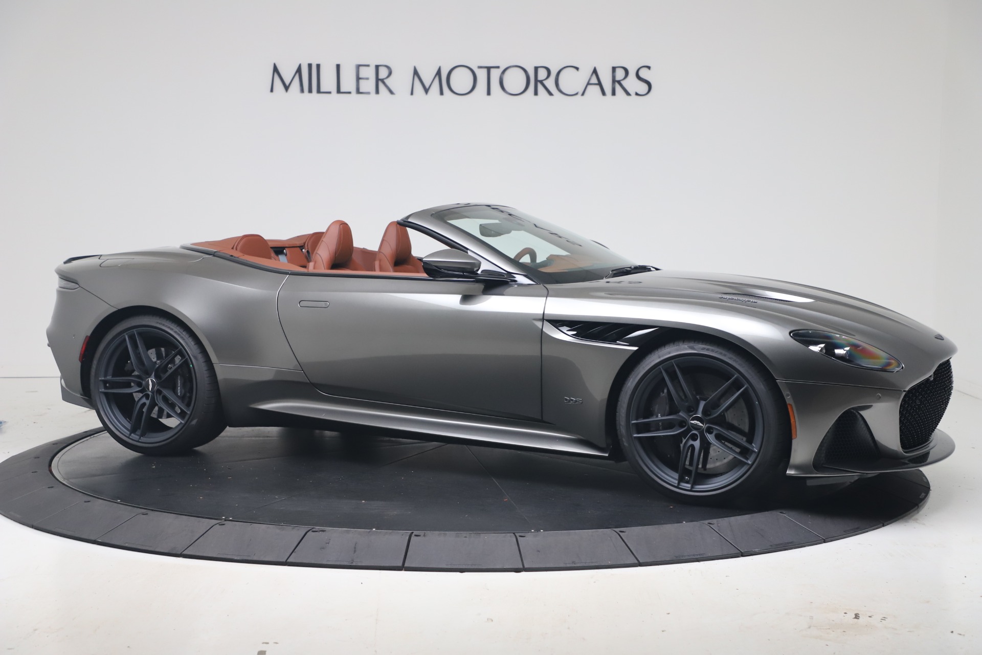 New 2020 Aston Martin DBS Superleggera Volante | St. Petersburg, FL