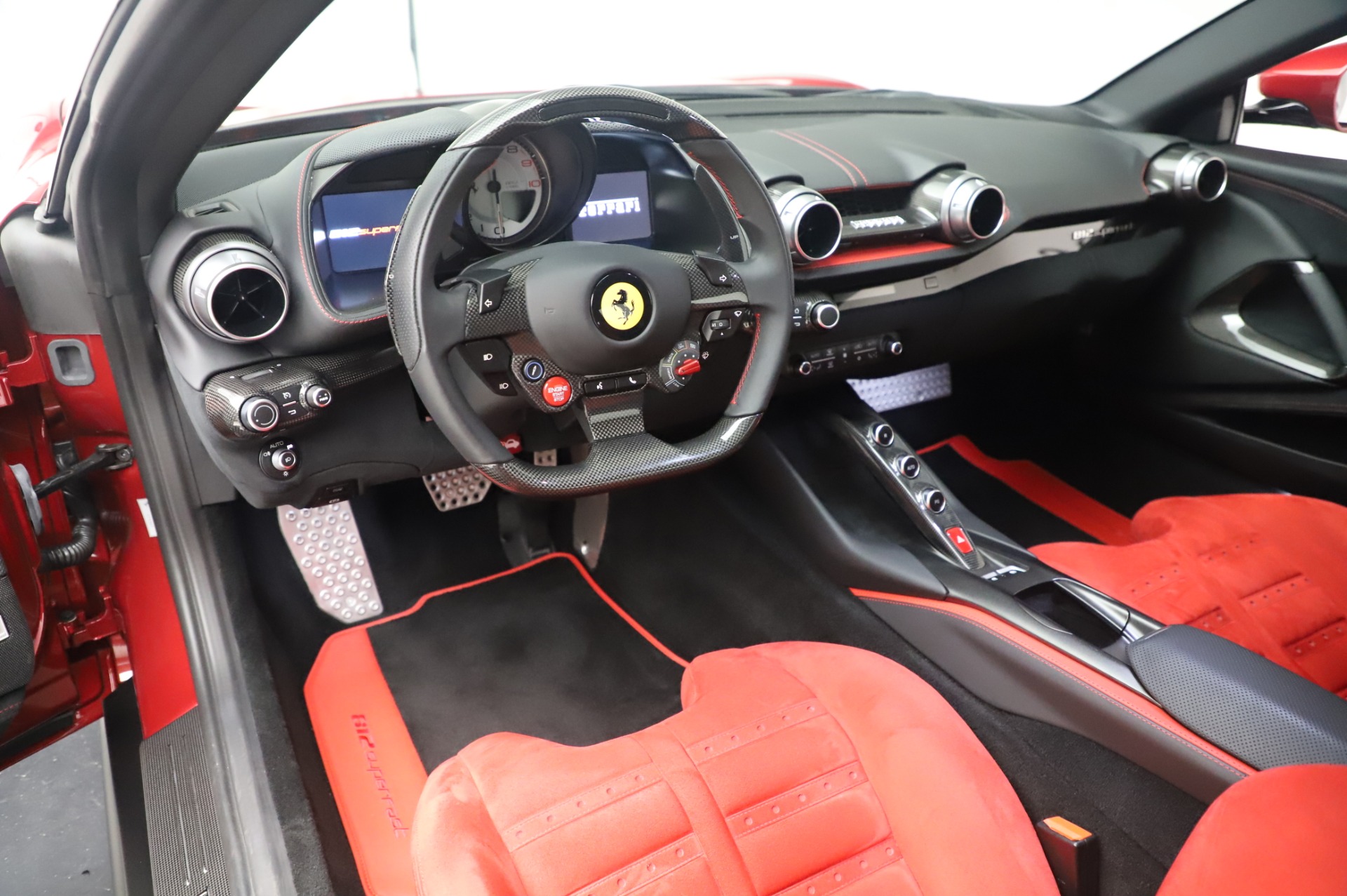 Феррари 812 Superfast синяя