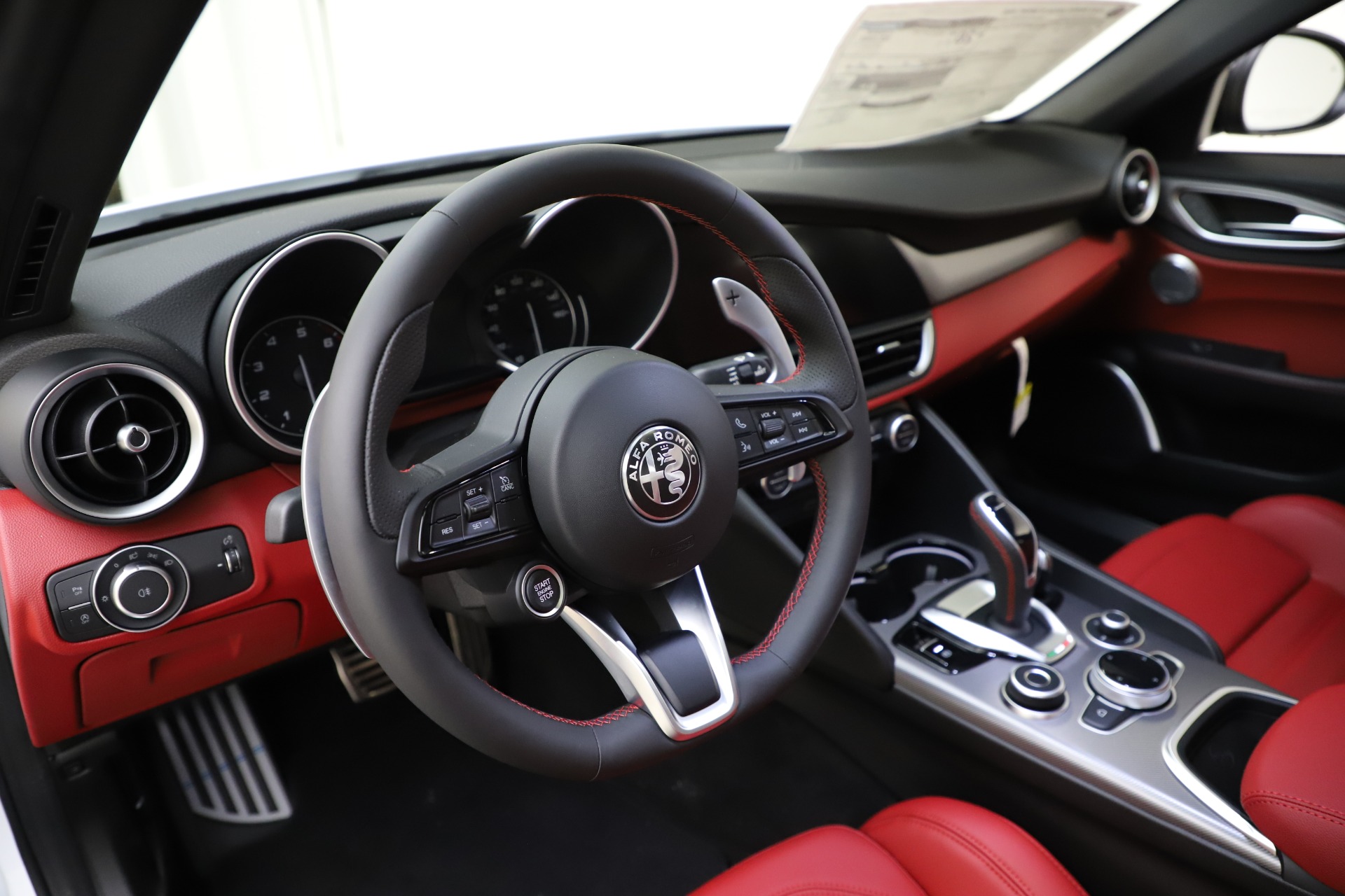 New 2020 Alfa Romeo Giulia Ti Sport Q4 | St. Petersburg, FL