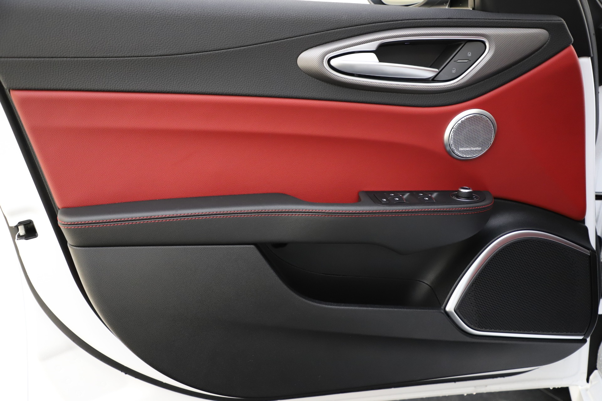 New 2020 Alfa Romeo Giulia Ti Sport Q4 | St. Petersburg, FL