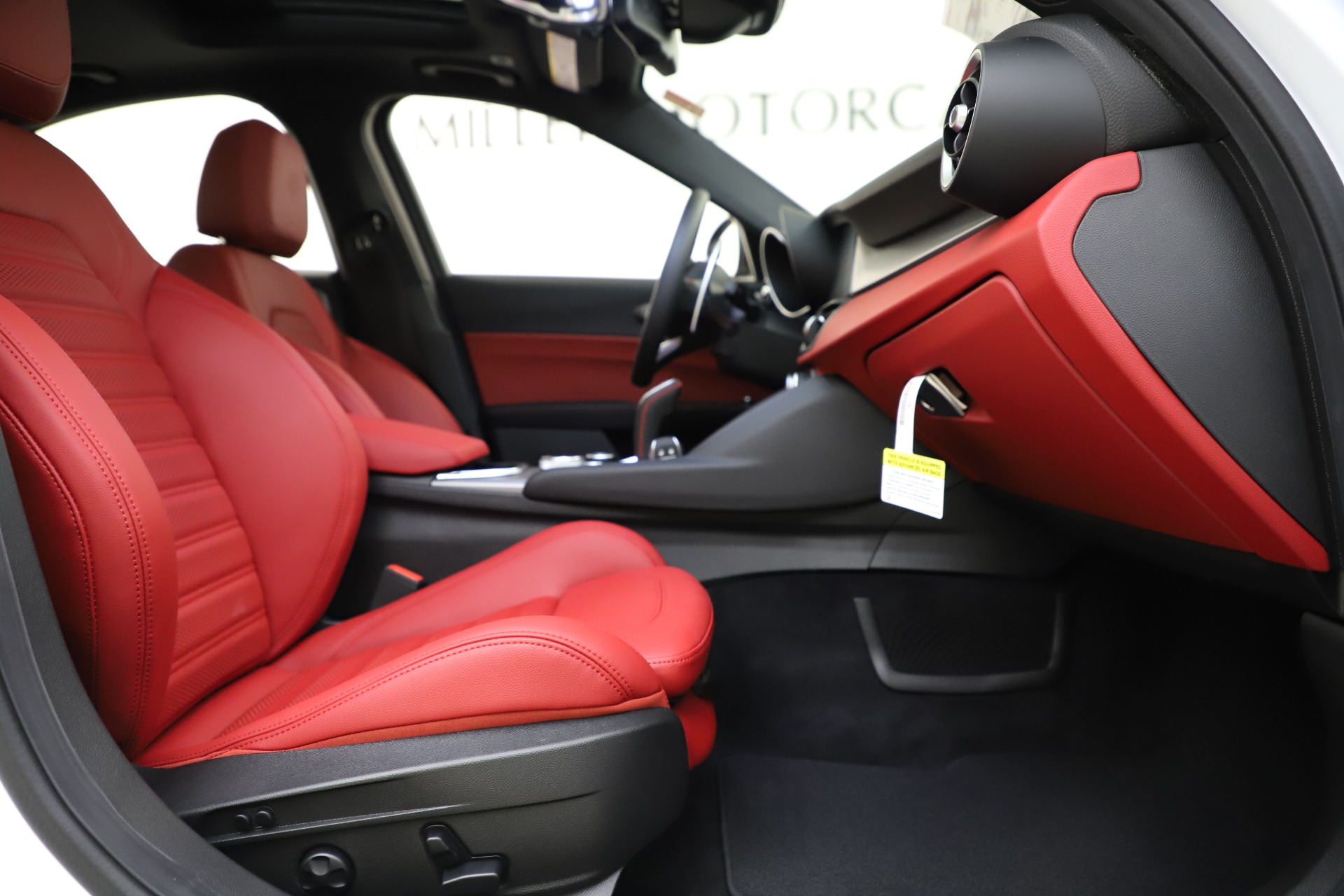 New 2020 Alfa Romeo Giulia Ti Sport Q4 | St. Petersburg, FL