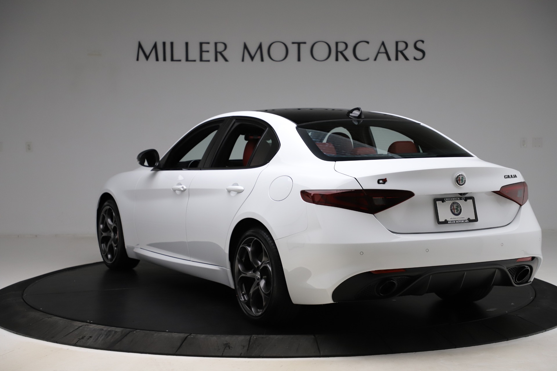 New 2020 Alfa Romeo Giulia Ti Sport Q4 | St. Petersburg, FL