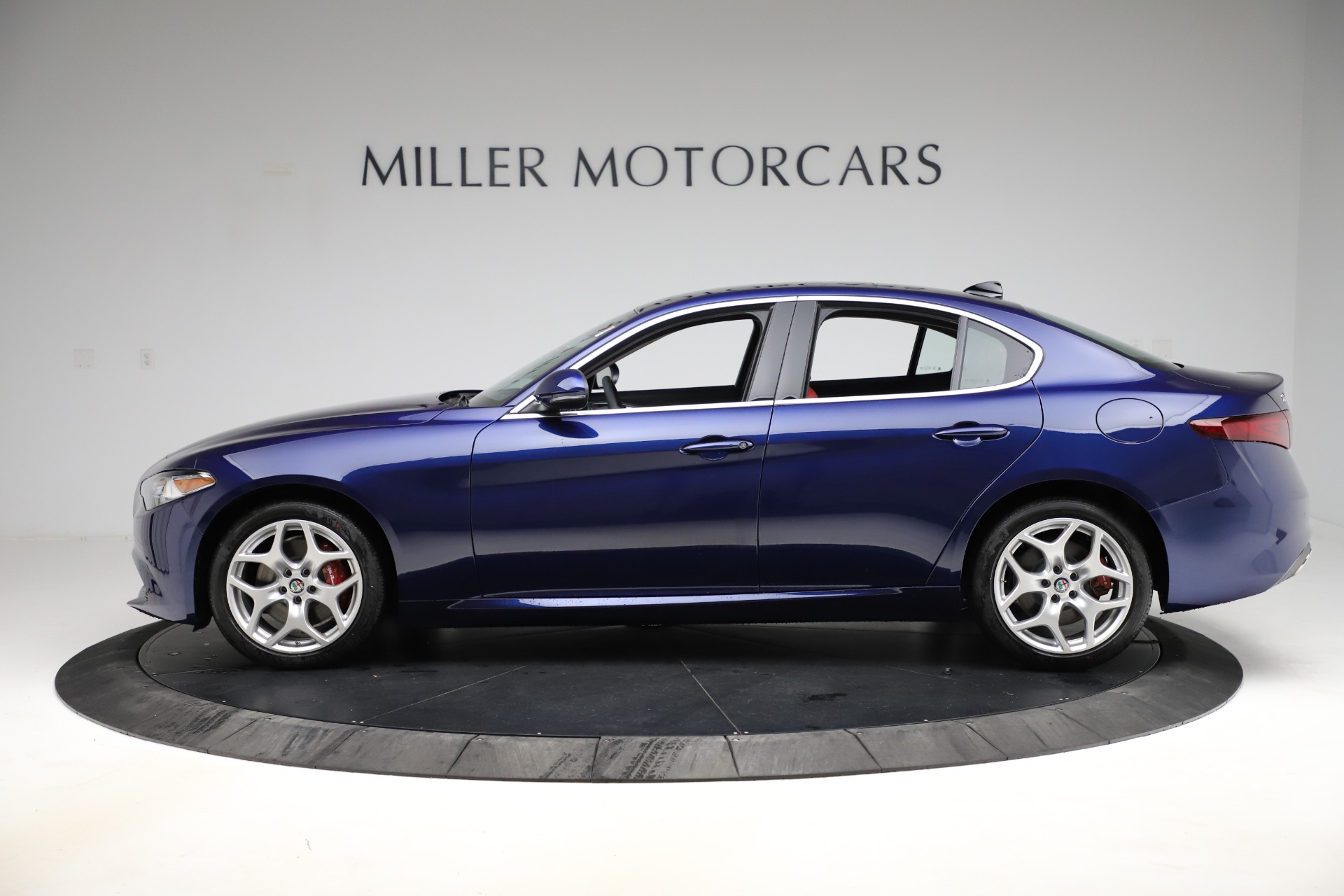New 2020 Alfa Romeo Giulia Ti Q4 | St. Petersburg, FL