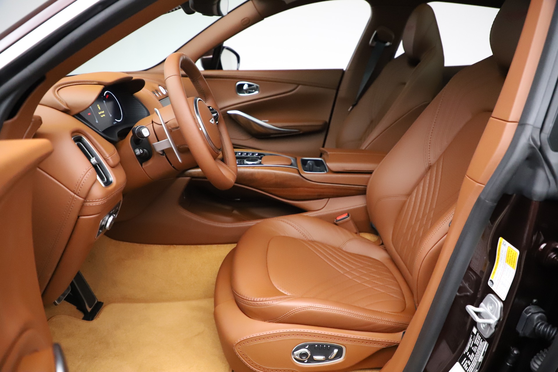 New 2021 Aston Martin DBX | St. Petersburg, FL