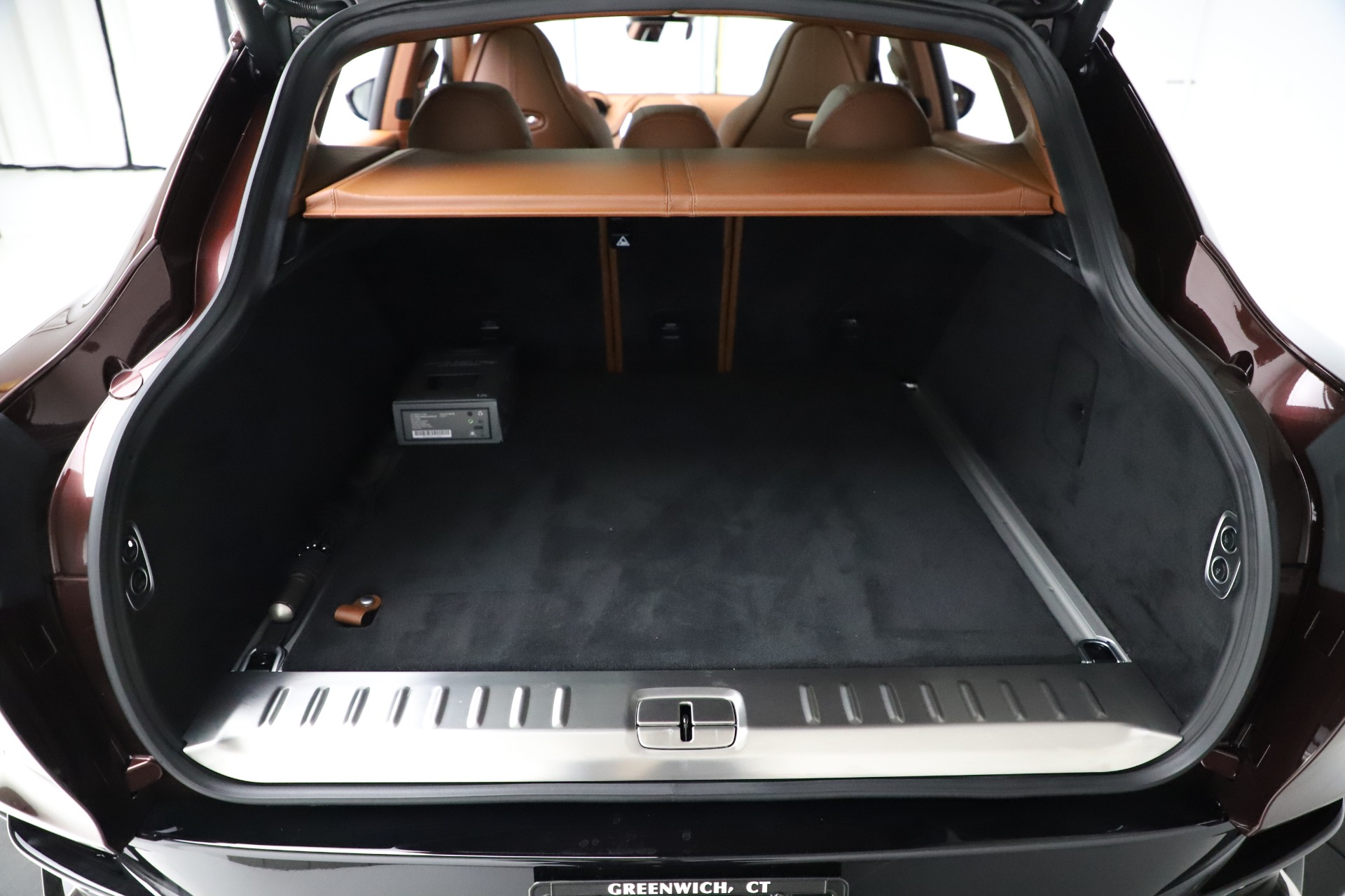New 2021 Aston Martin DBX | St. Petersburg, FL