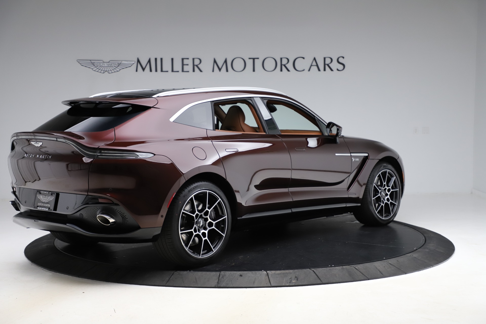 New 2021 Aston Martin DBX | St. Petersburg, FL