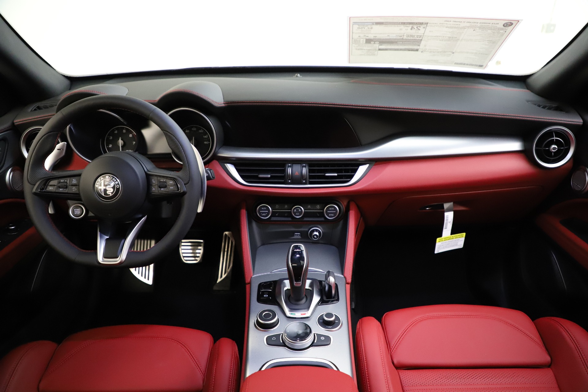 New 2020 Alfa Romeo Stelvio Ti Sport Q4 | St. Petersburg, FL
