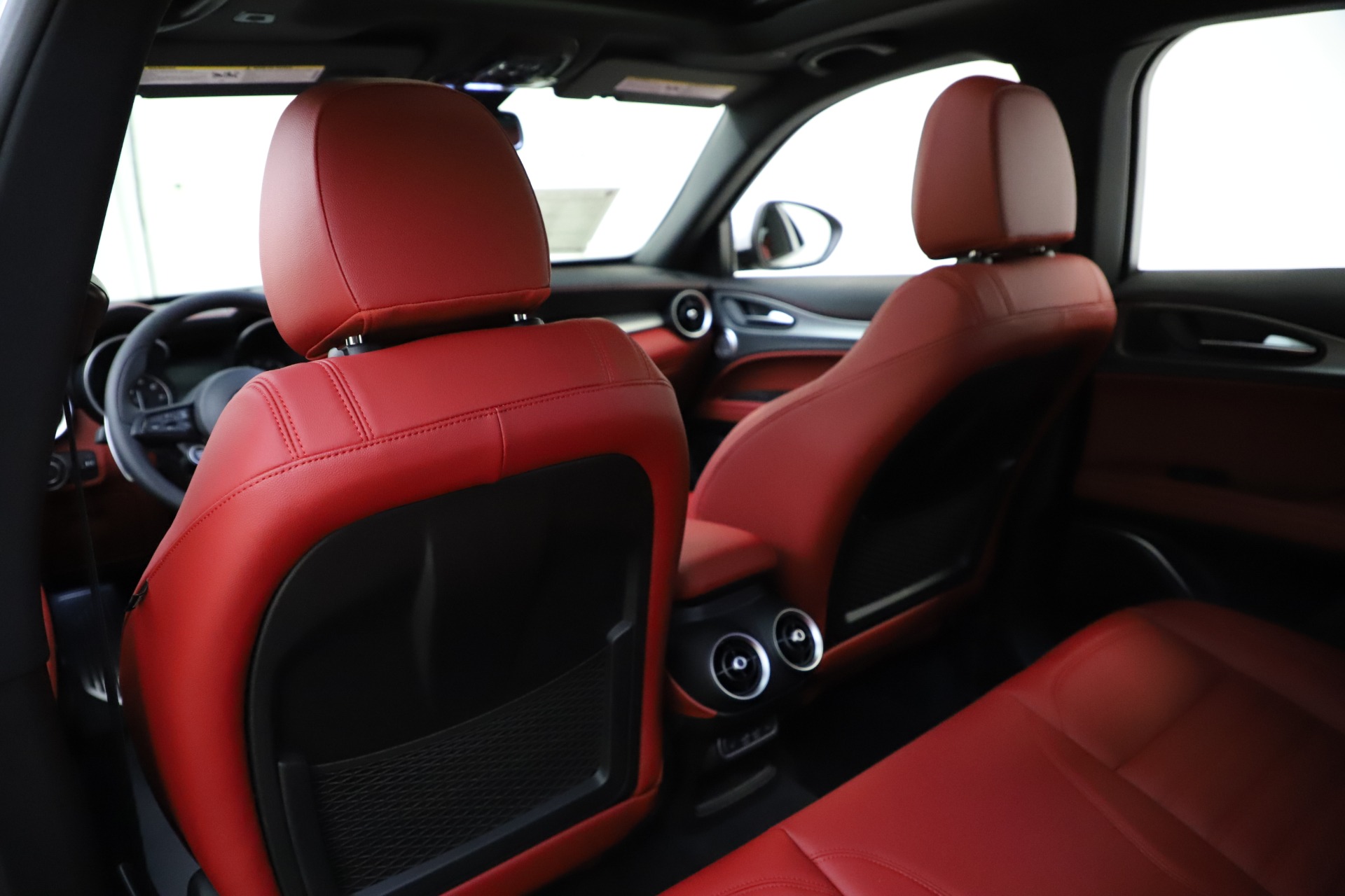 New 2020 Alfa Romeo Stelvio Ti Sport Q4 | St. Petersburg, FL