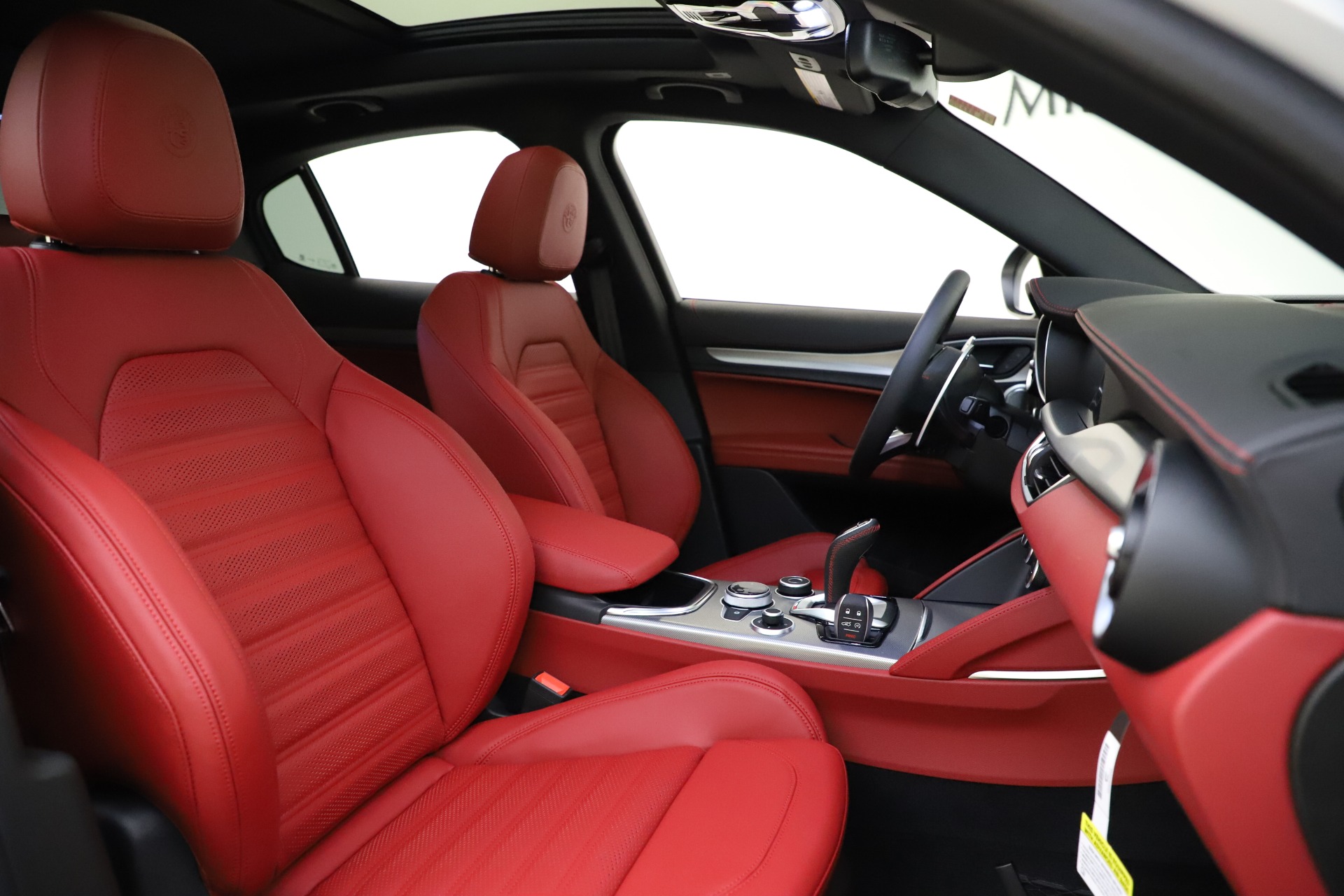 New 2020 Alfa Romeo Stelvio Ti Sport Q4 | St. Petersburg, FL
