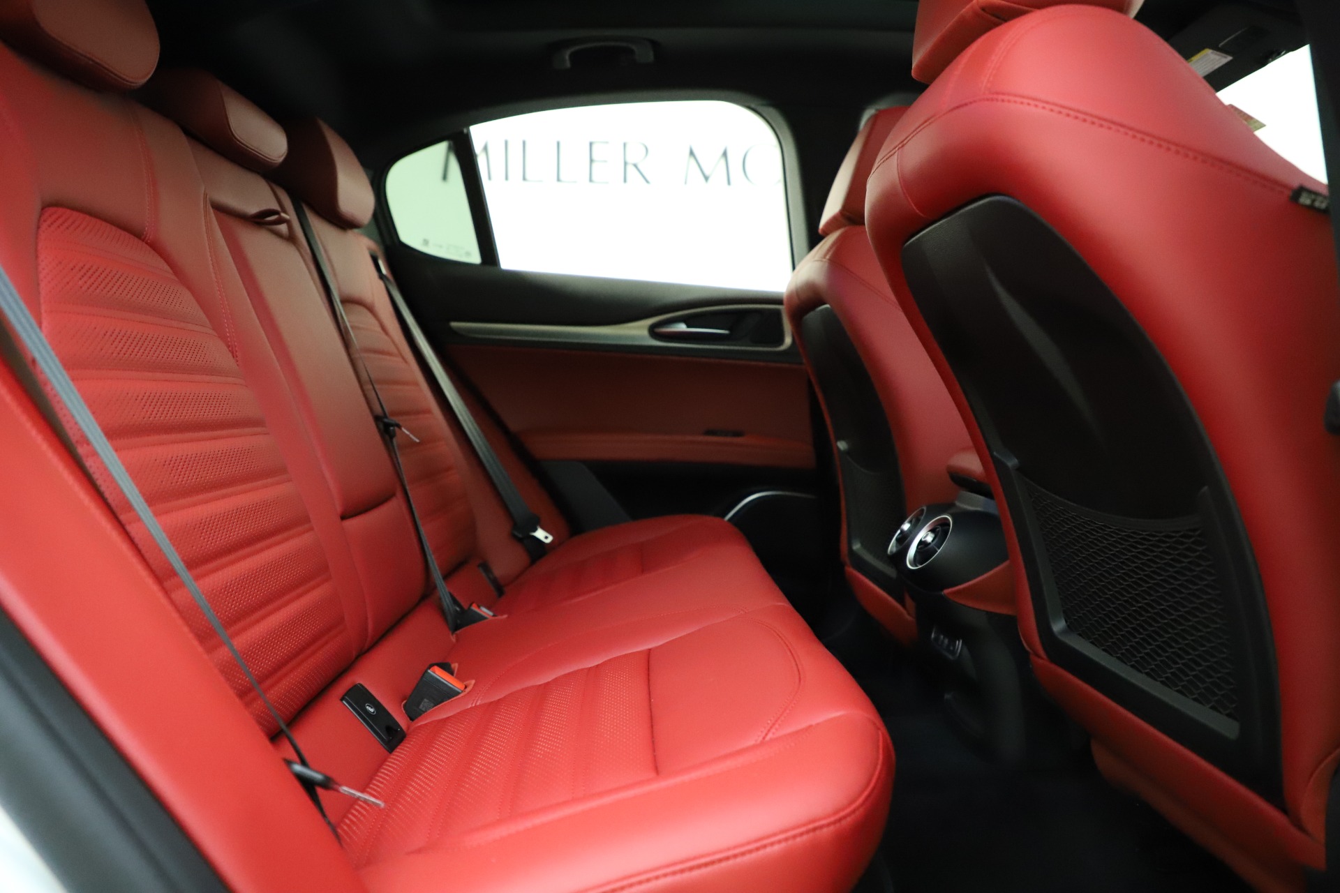 New 2020 Alfa Romeo Stelvio Ti Sport Q4 | St. Petersburg, FL