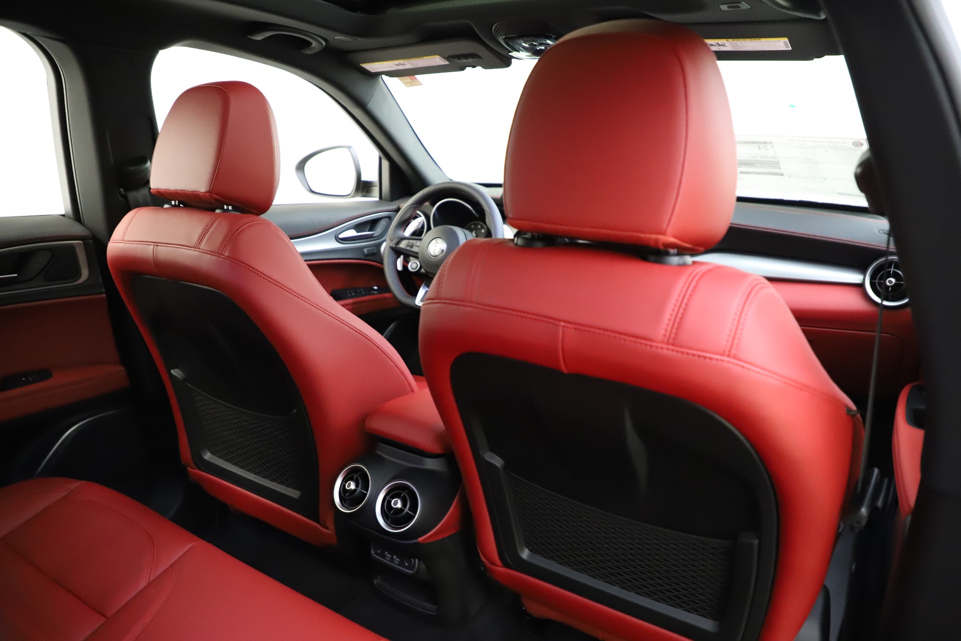 New 2020 Alfa Romeo Stelvio Ti Sport Q4 | St. Petersburg, FL