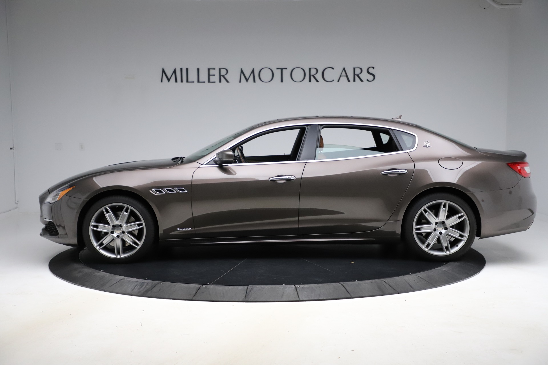 Used 2018 Maserati Quattroporte S Q4 GranLusso | St. Petersburg, FL