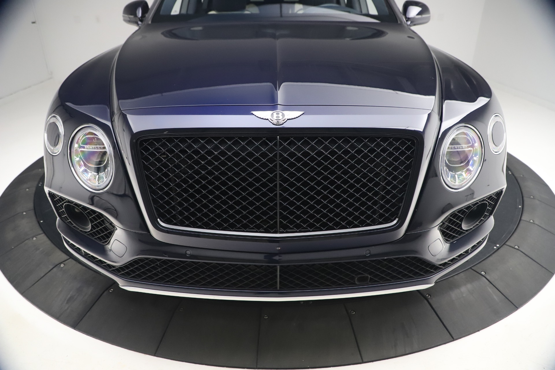 Used 2018 Bentley Bentayga W12 Signature Edition | St. Petersburg, FL