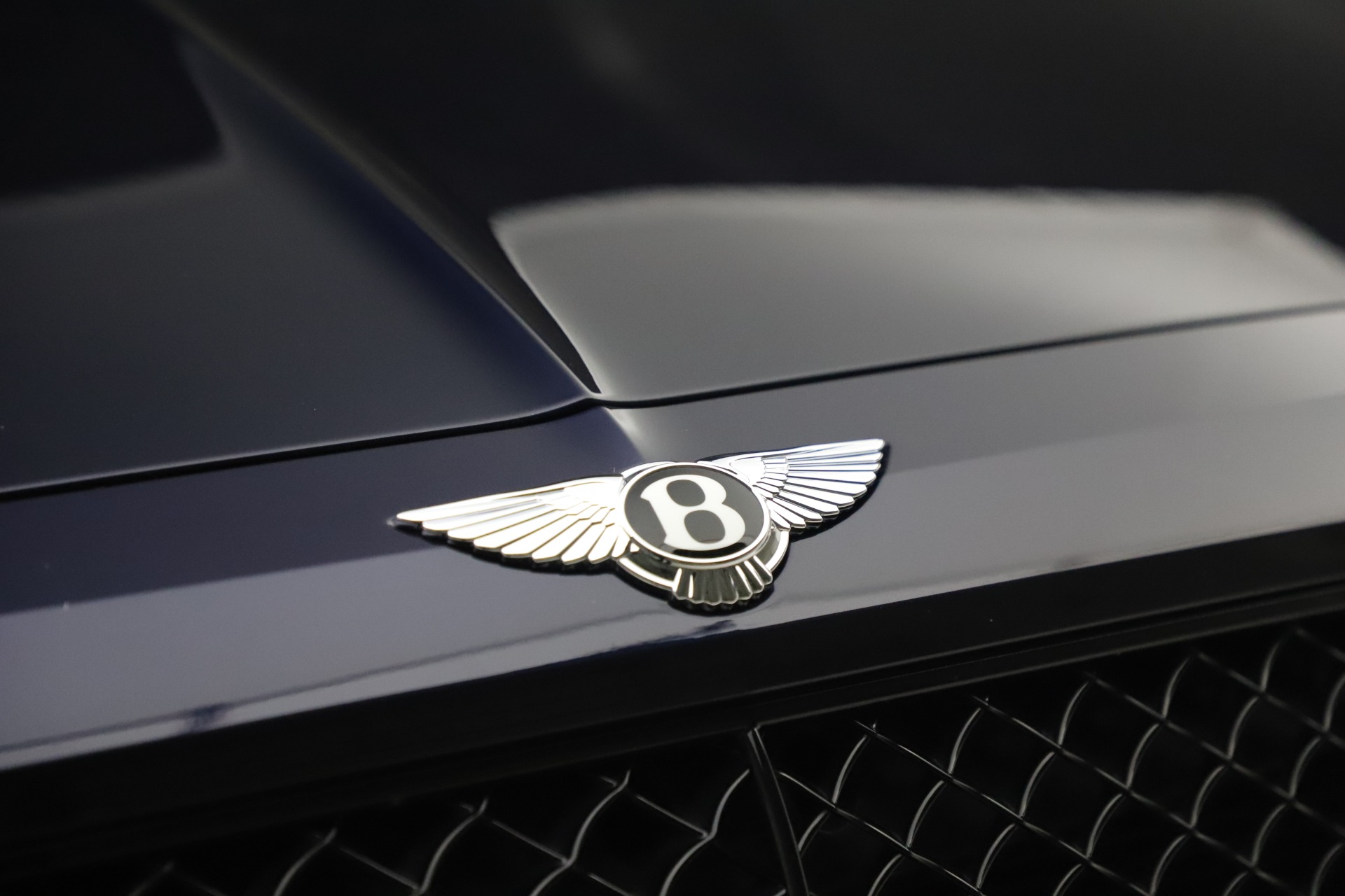 Used 2018 Bentley Bentayga W12 Signature Edition | St. Petersburg, FL