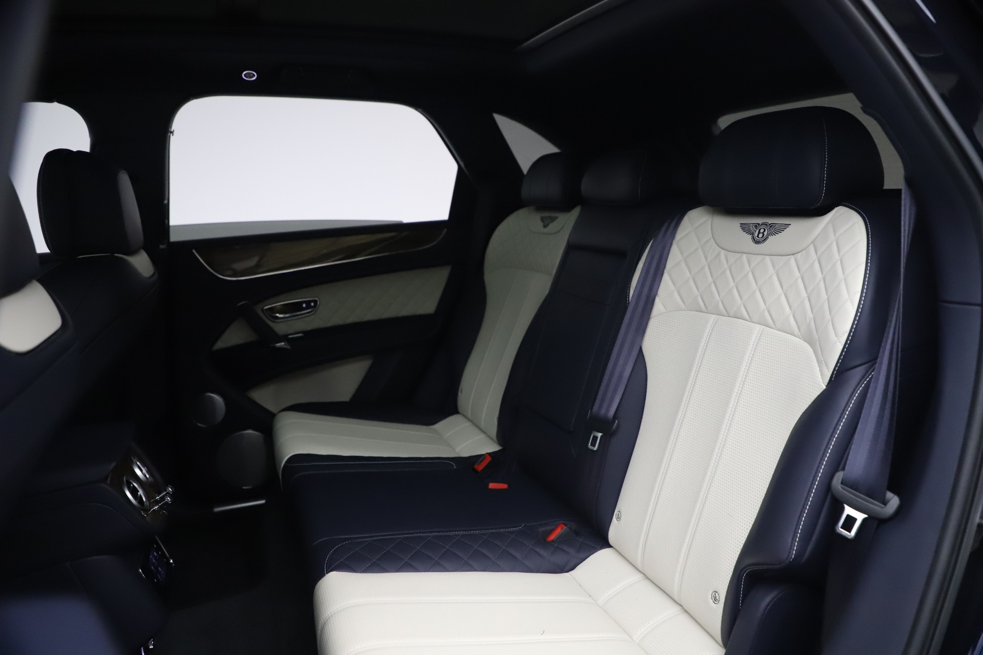 Used 2018 Bentley Bentayga W12 Signature Edition | St. Petersburg, FL