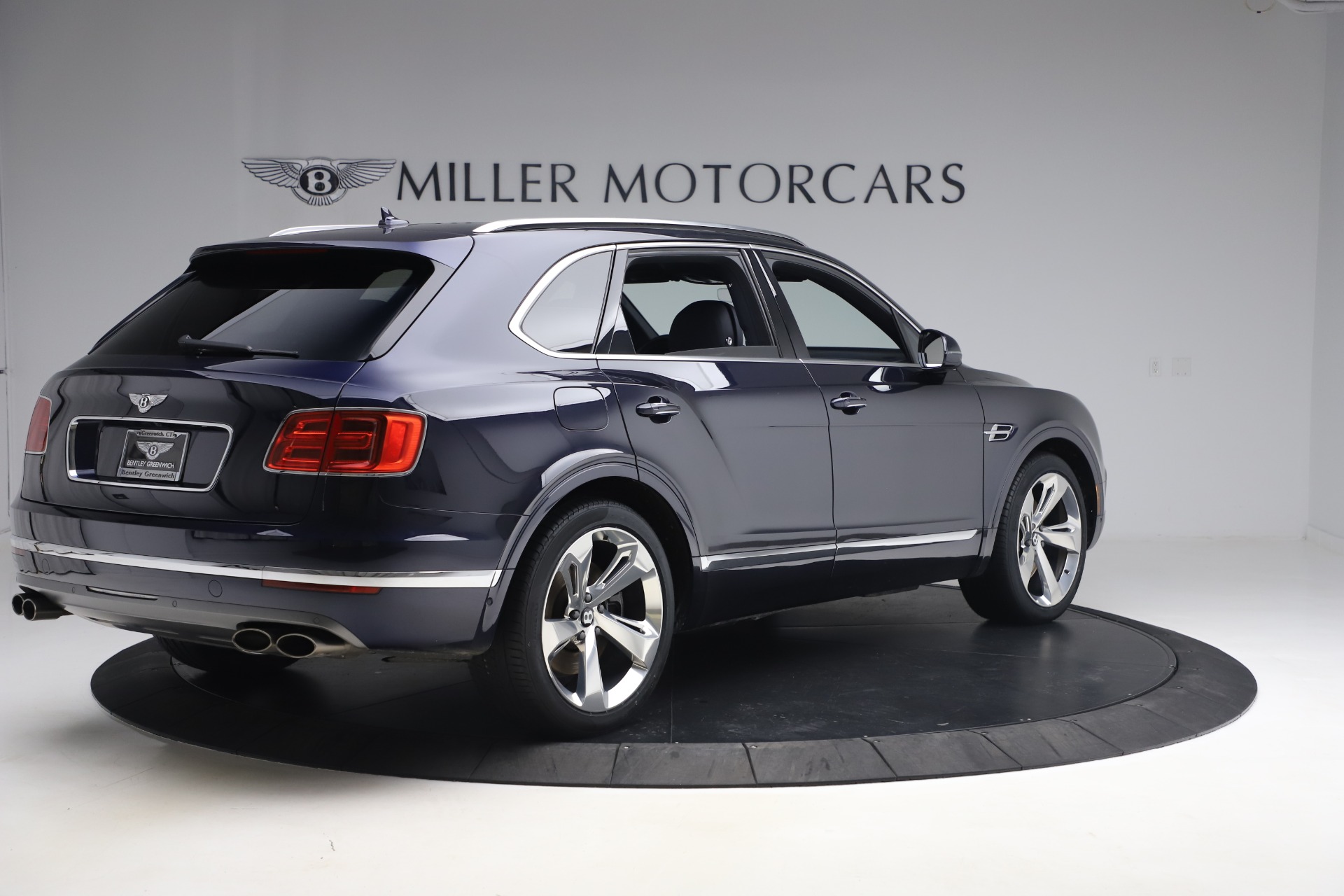 Used 2018 Bentley Bentayga W12 Signature Edition | St. Petersburg, FL