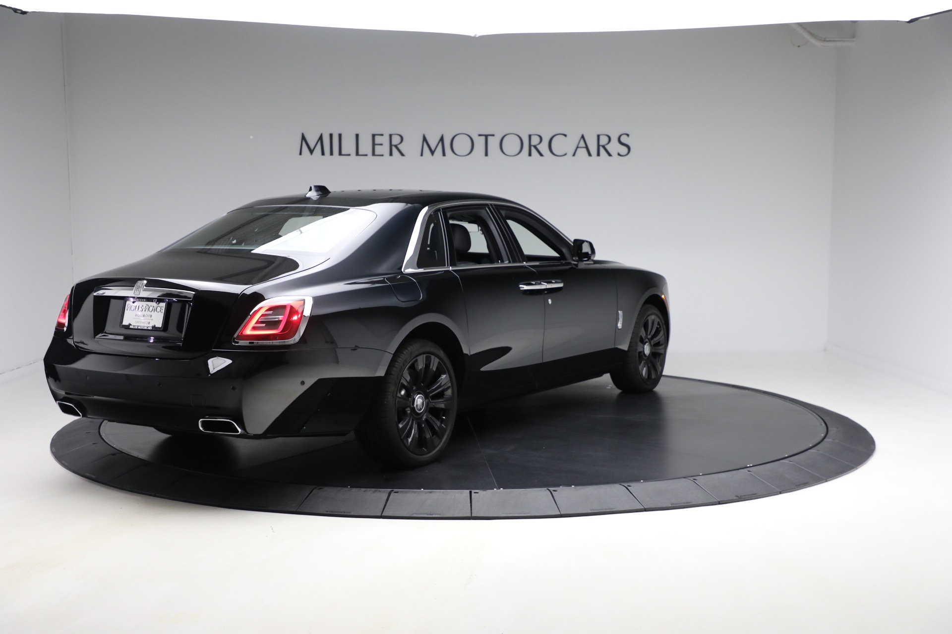 New 2021 Rolls-Royce Ghost | St. Petersburg, FL