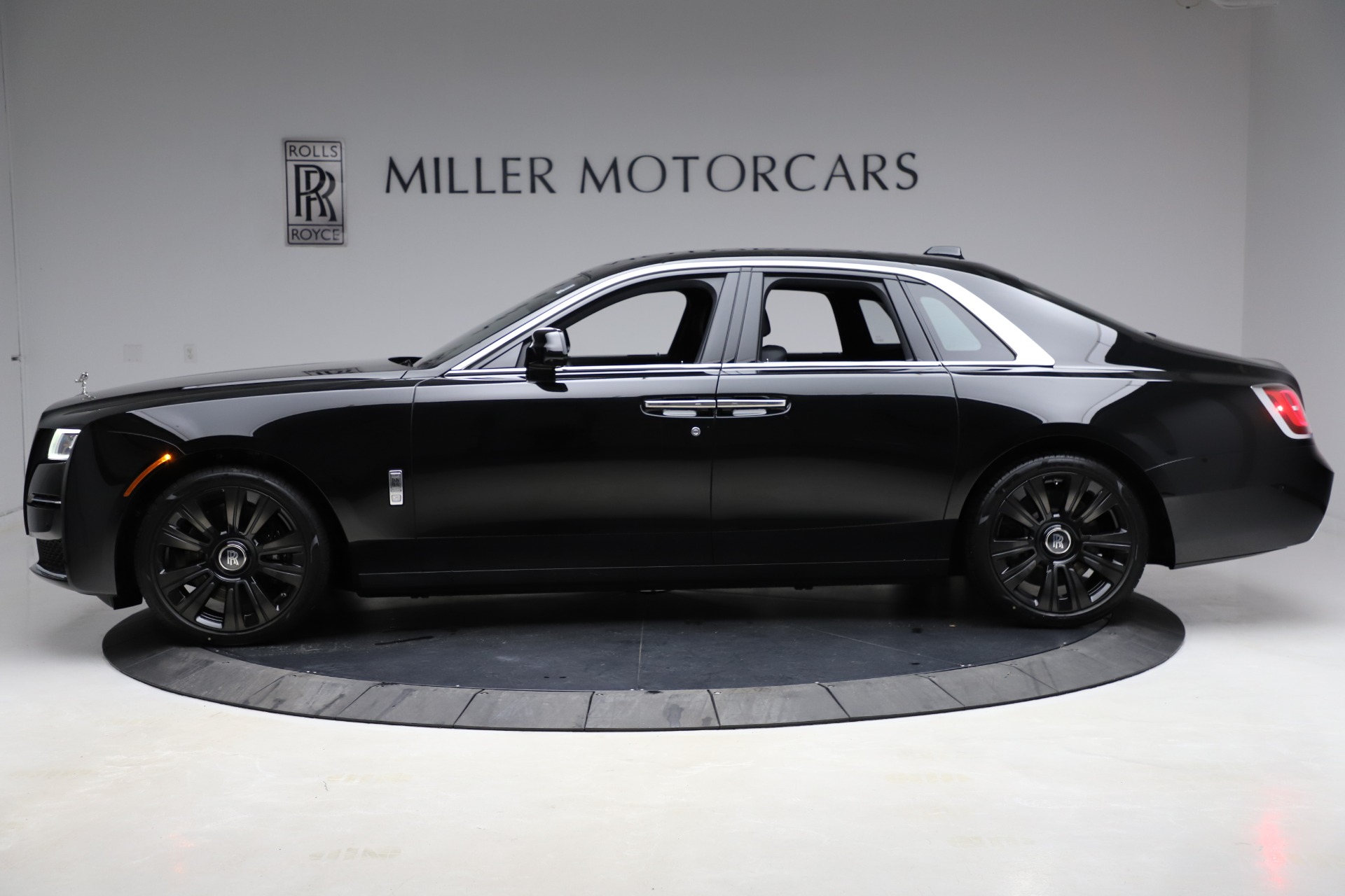 New 2021 Rolls-Royce Ghost | St. Petersburg, FL