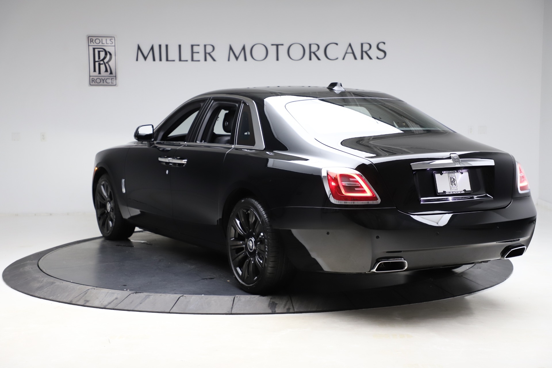 New 2021 Rolls-Royce Ghost | St. Petersburg, FL
