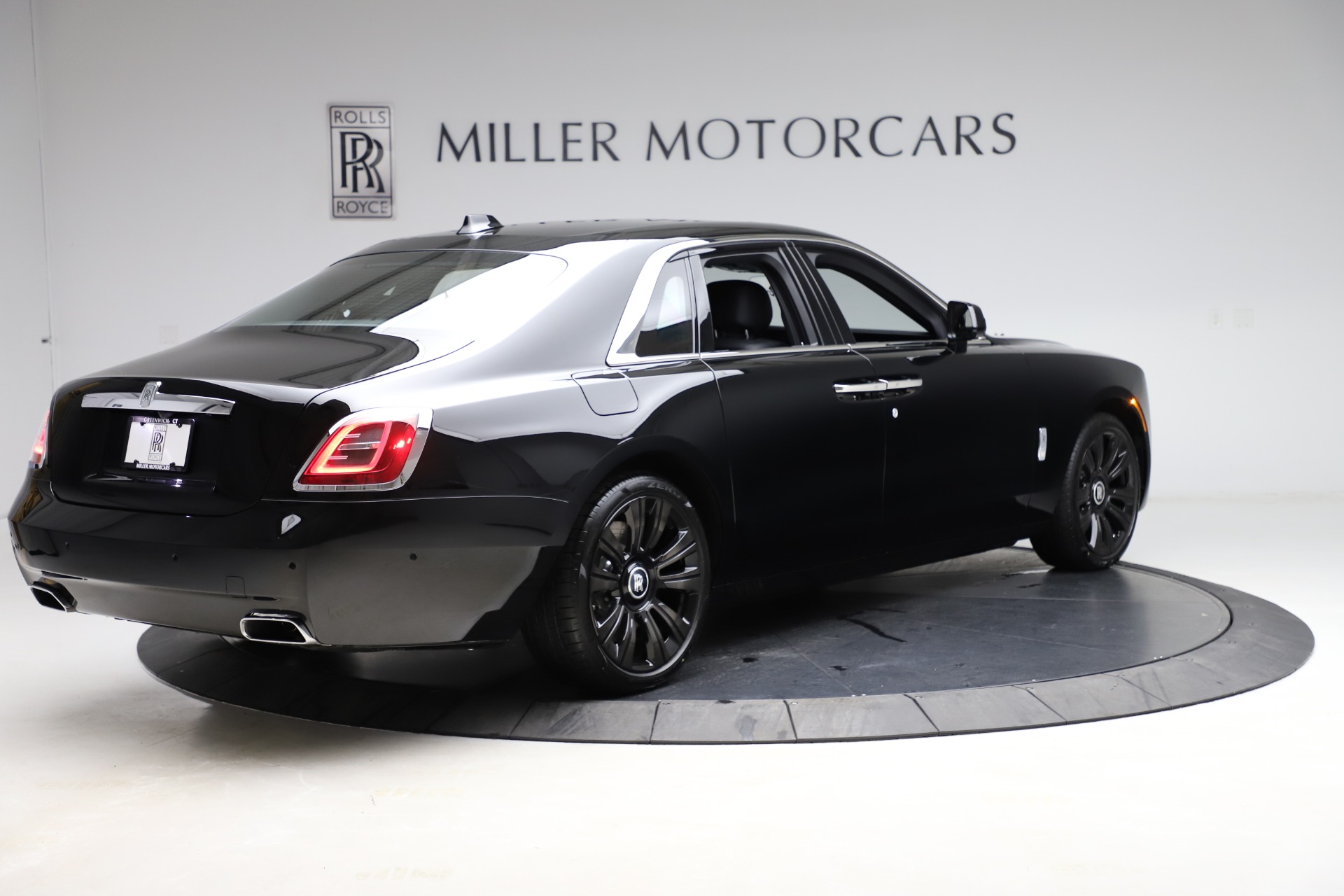 New 2021 Rolls-Royce Ghost | St. Petersburg, FL