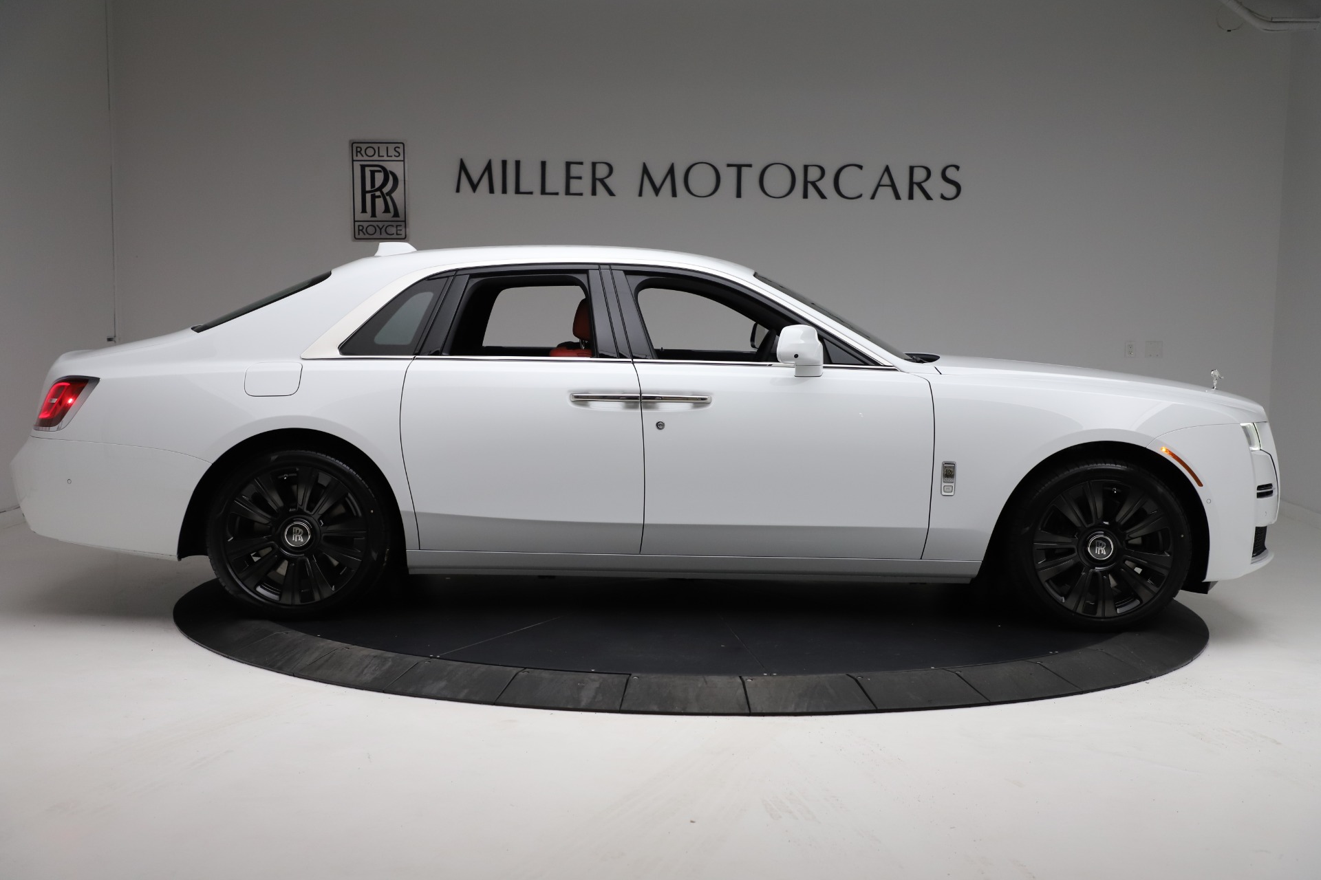 New 2021 Rolls-Royce Ghost | St. Petersburg, FL