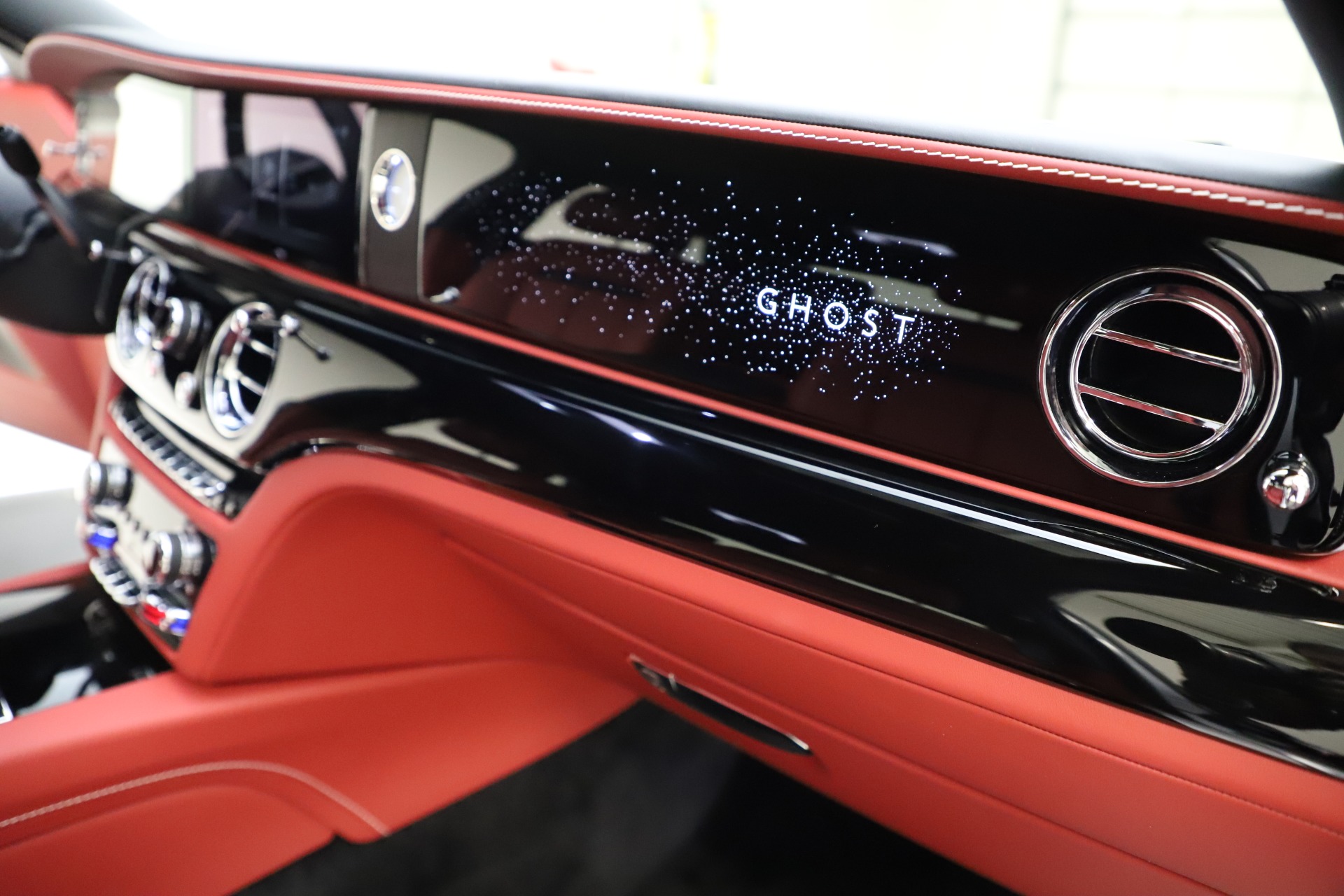New 2021 Rolls-Royce Ghost | St. Petersburg, FL