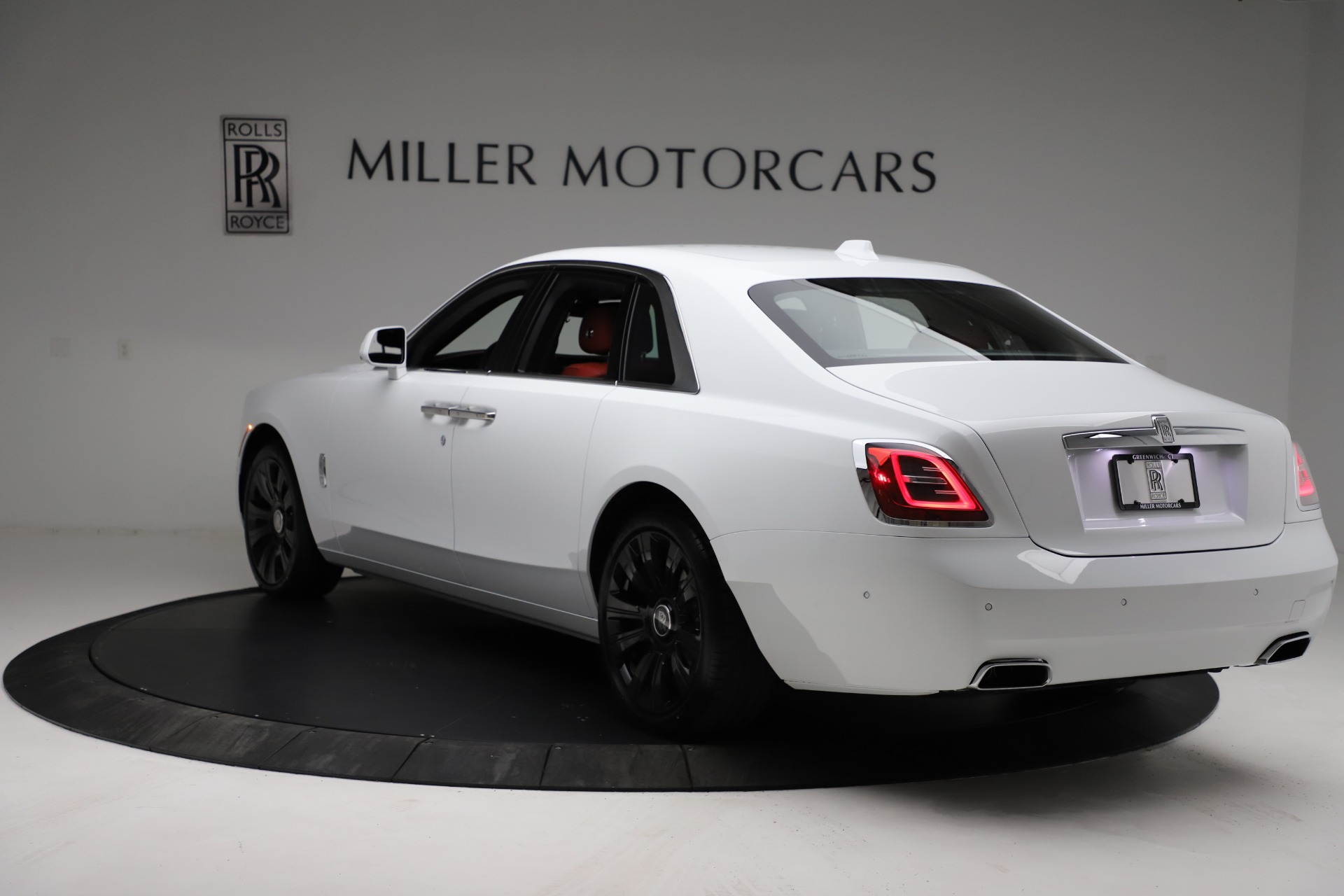 New 2021 Rolls-Royce Ghost | St. Petersburg, FL