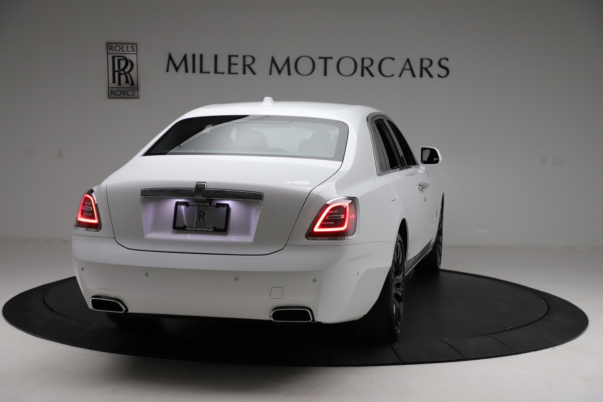 New 2021 Rolls-Royce Ghost | St. Petersburg, FL