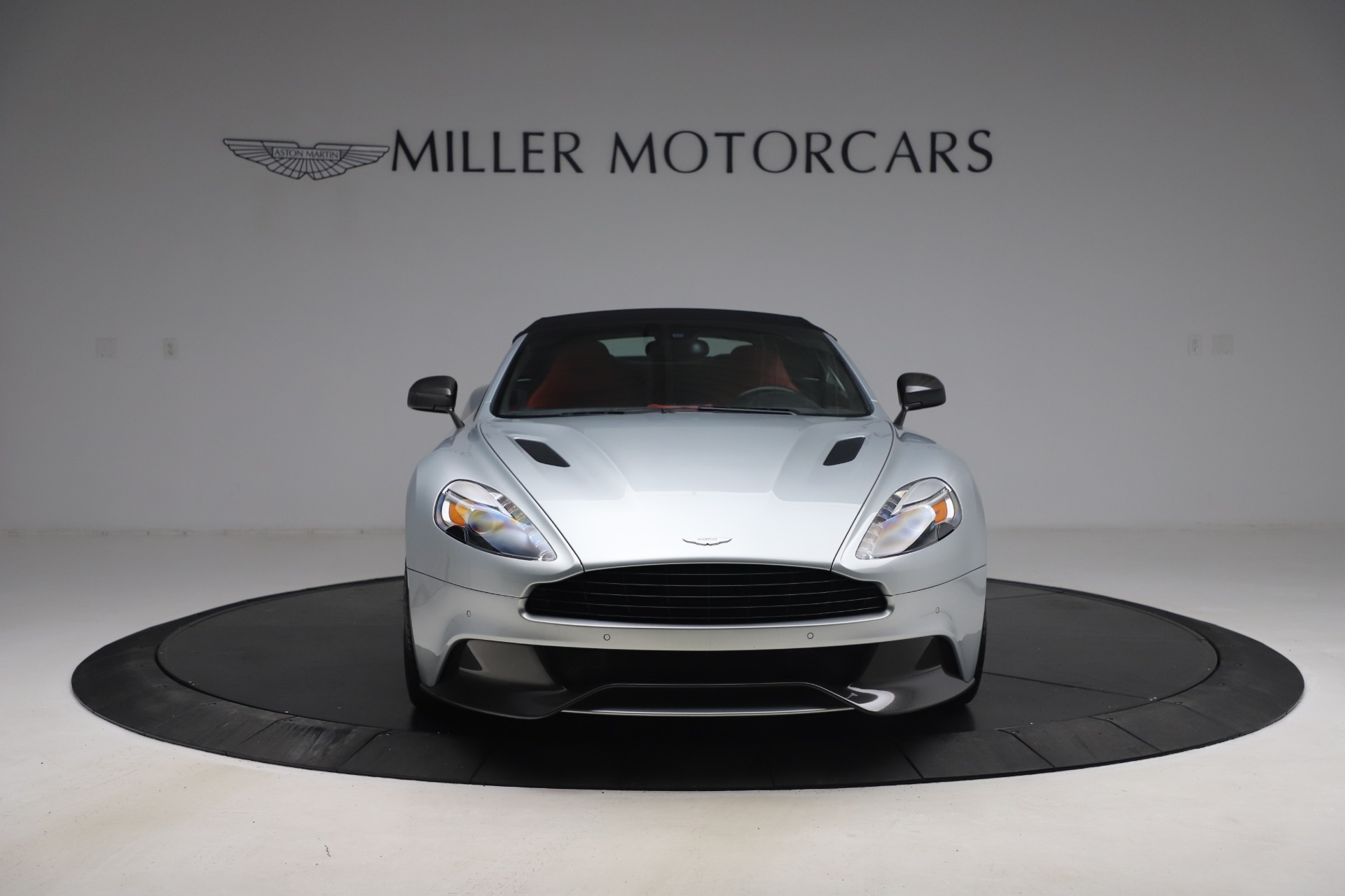 Used 2014 Aston Martin Vanquish Volante | St. Petersburg, FL