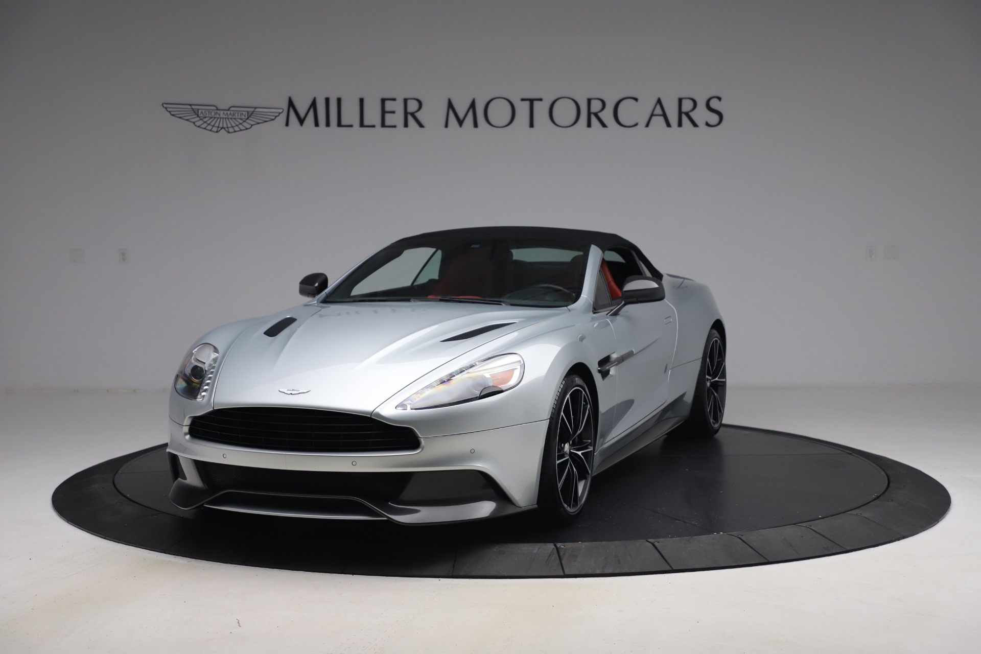 Used 2014 Aston Martin Vanquish Volante | St. Petersburg, FL