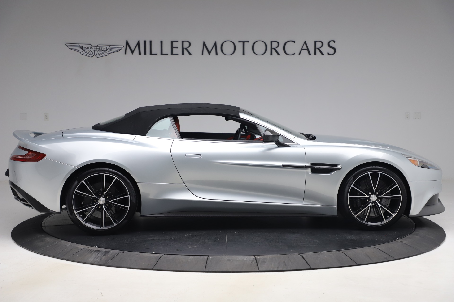 Used 2014 Aston Martin Vanquish Volante | St. Petersburg, FL