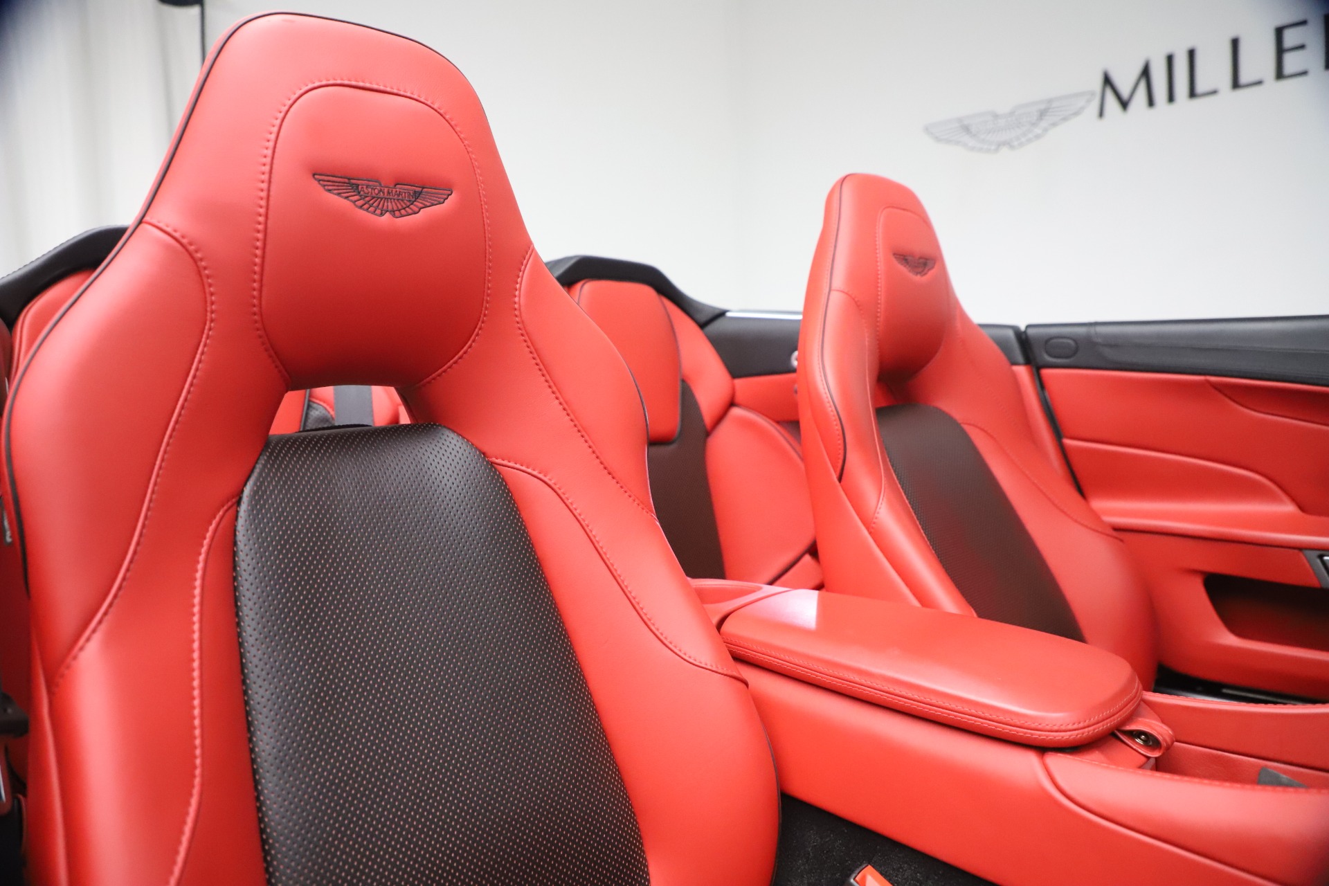 Used 2014 Aston Martin Vanquish Volante | St. Petersburg, FL