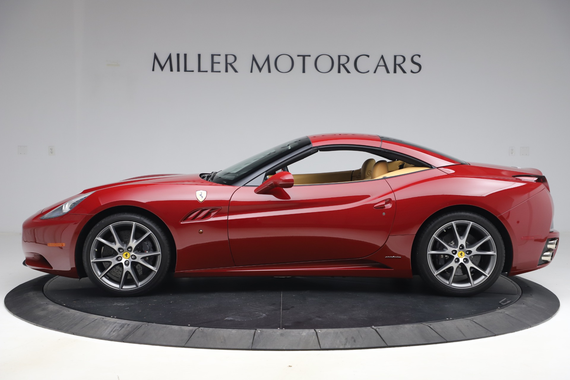 Used 2014 Ferrari California 30 | St. Petersburg, FL