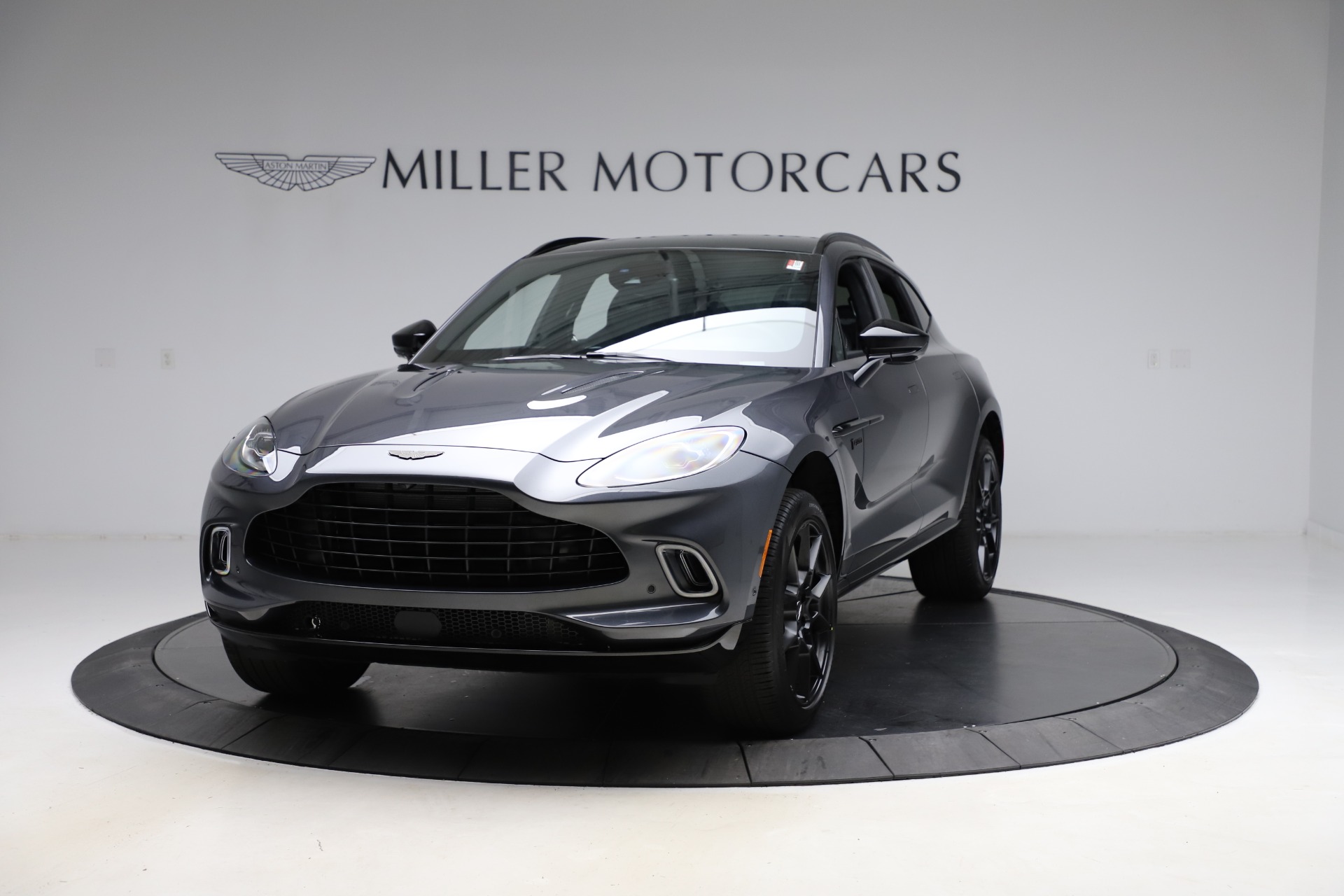 New 2021 Aston Martin DBX | St. Petersburg, FL