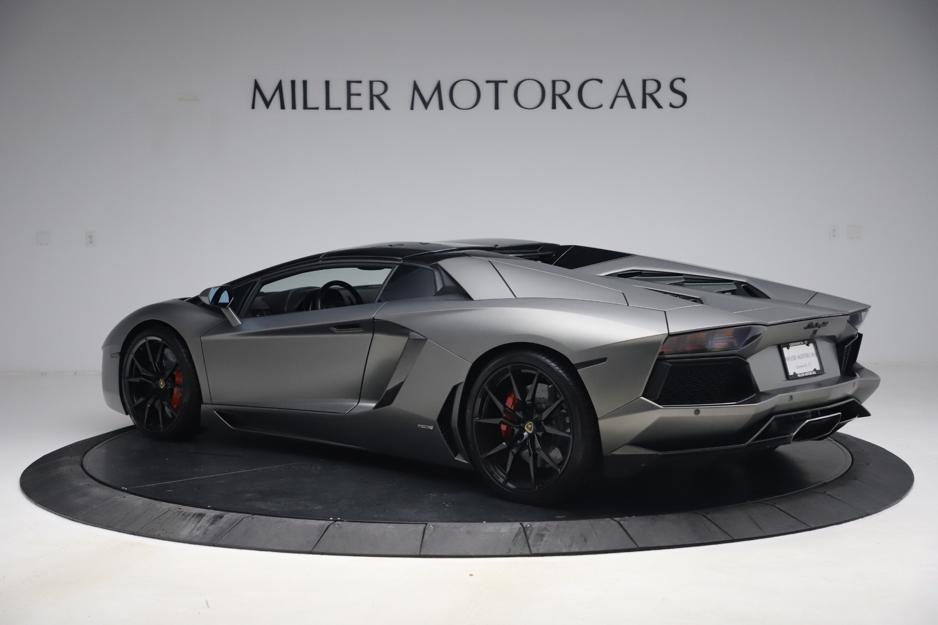 Used 2015 Lamborghini Aventador Roadster LP 700-4 | St. Petersburg, FL