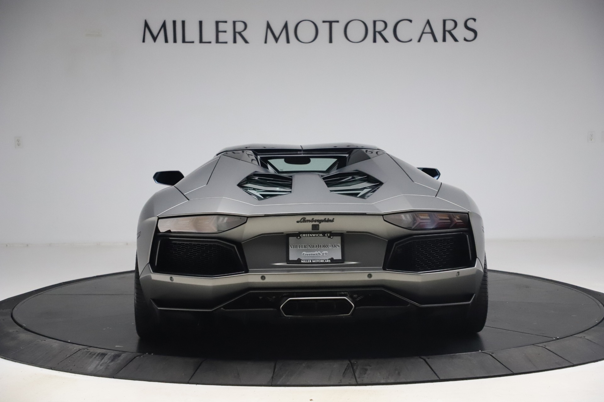 Used 2015 Lamborghini Aventador Roadster LP 700-4 | St. Petersburg, FL