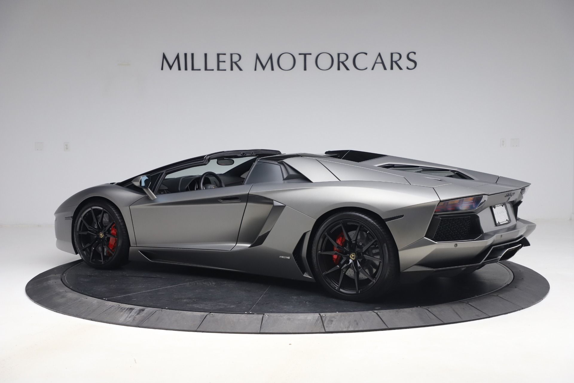 Used 2015 Lamborghini Aventador Roadster LP 700-4 | St. Petersburg, FL